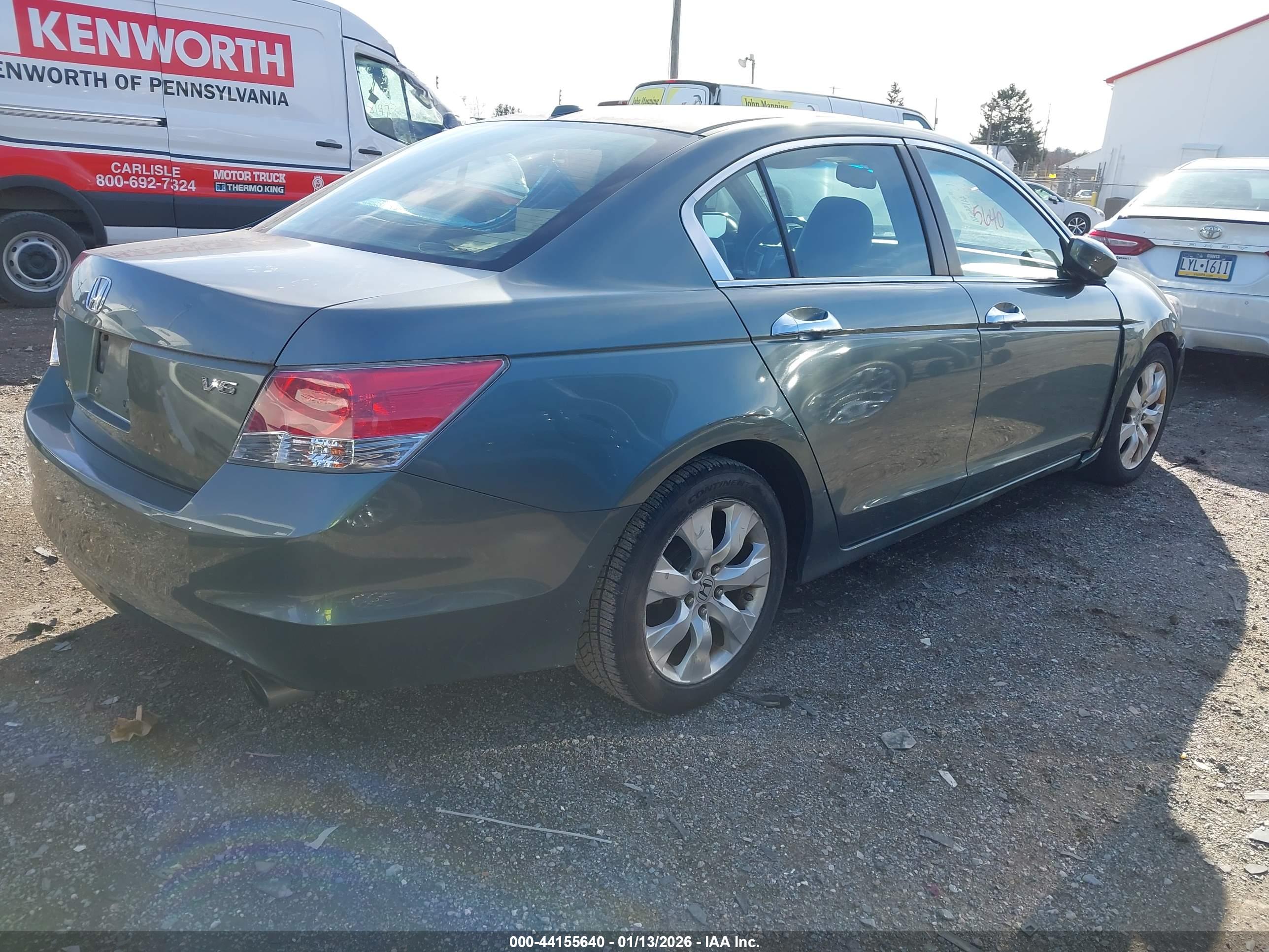 HONDA ACCORD image 4