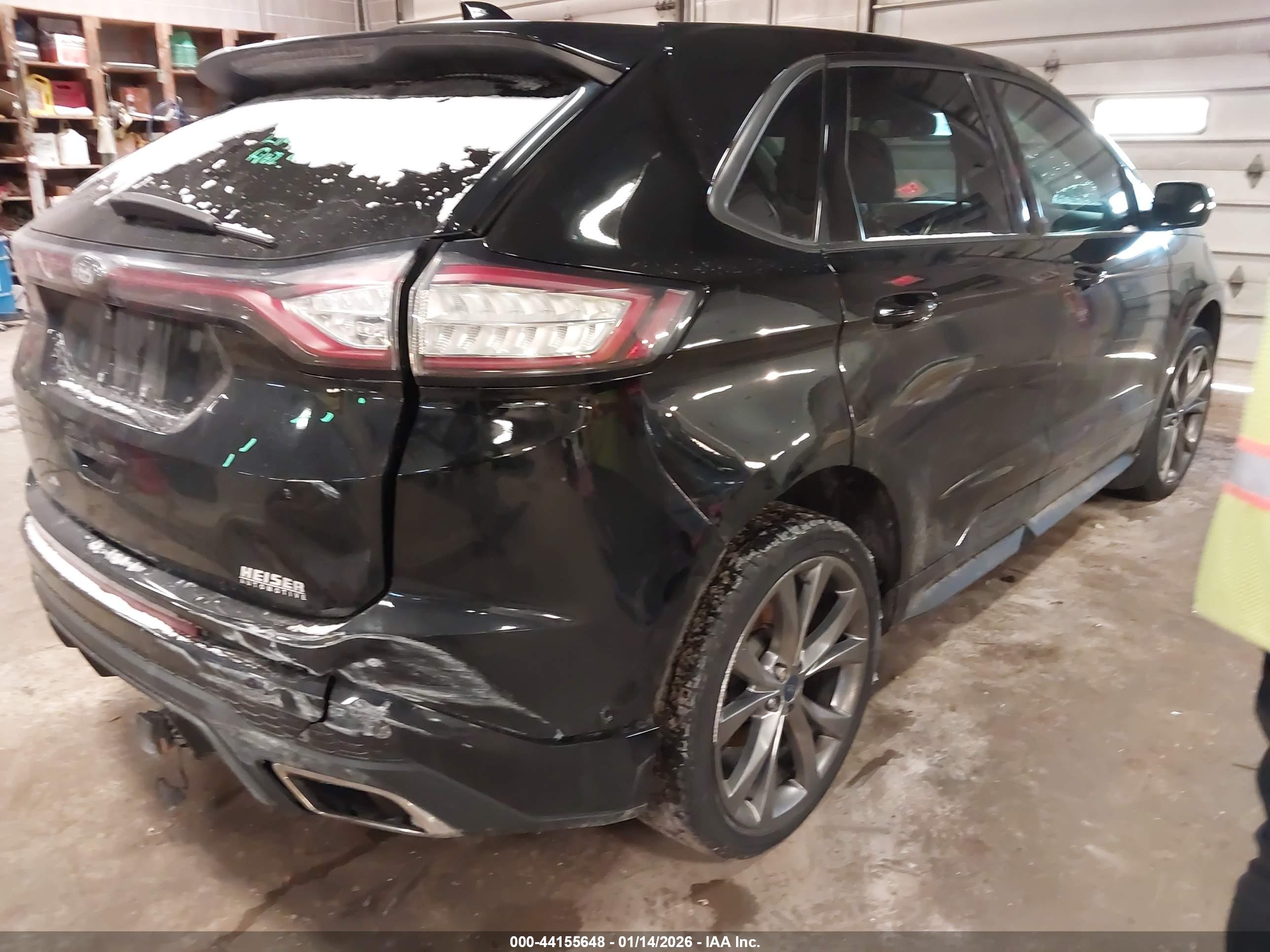 FORD EDGE image 4