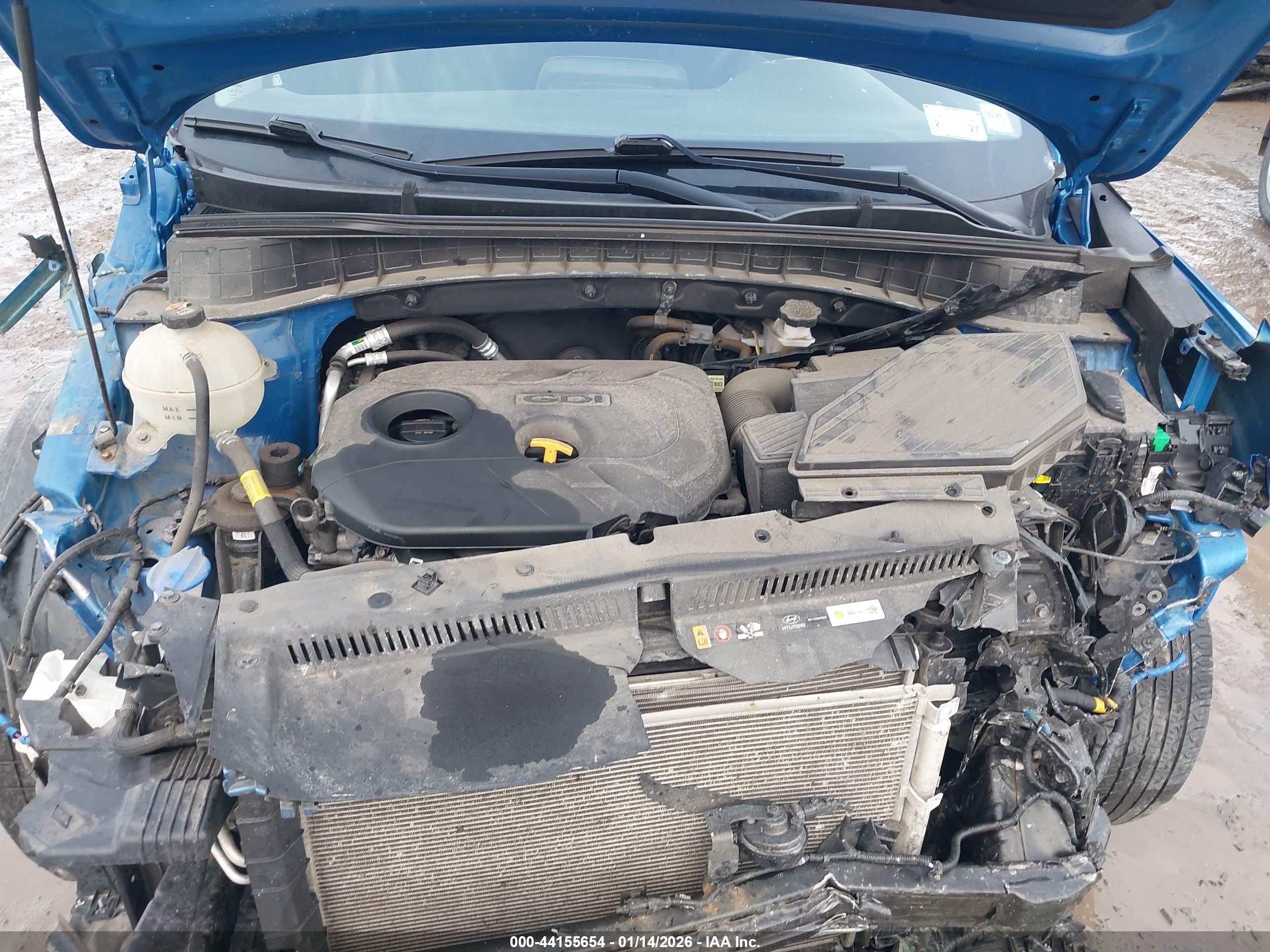 HYUNDAI TUCSON image 10