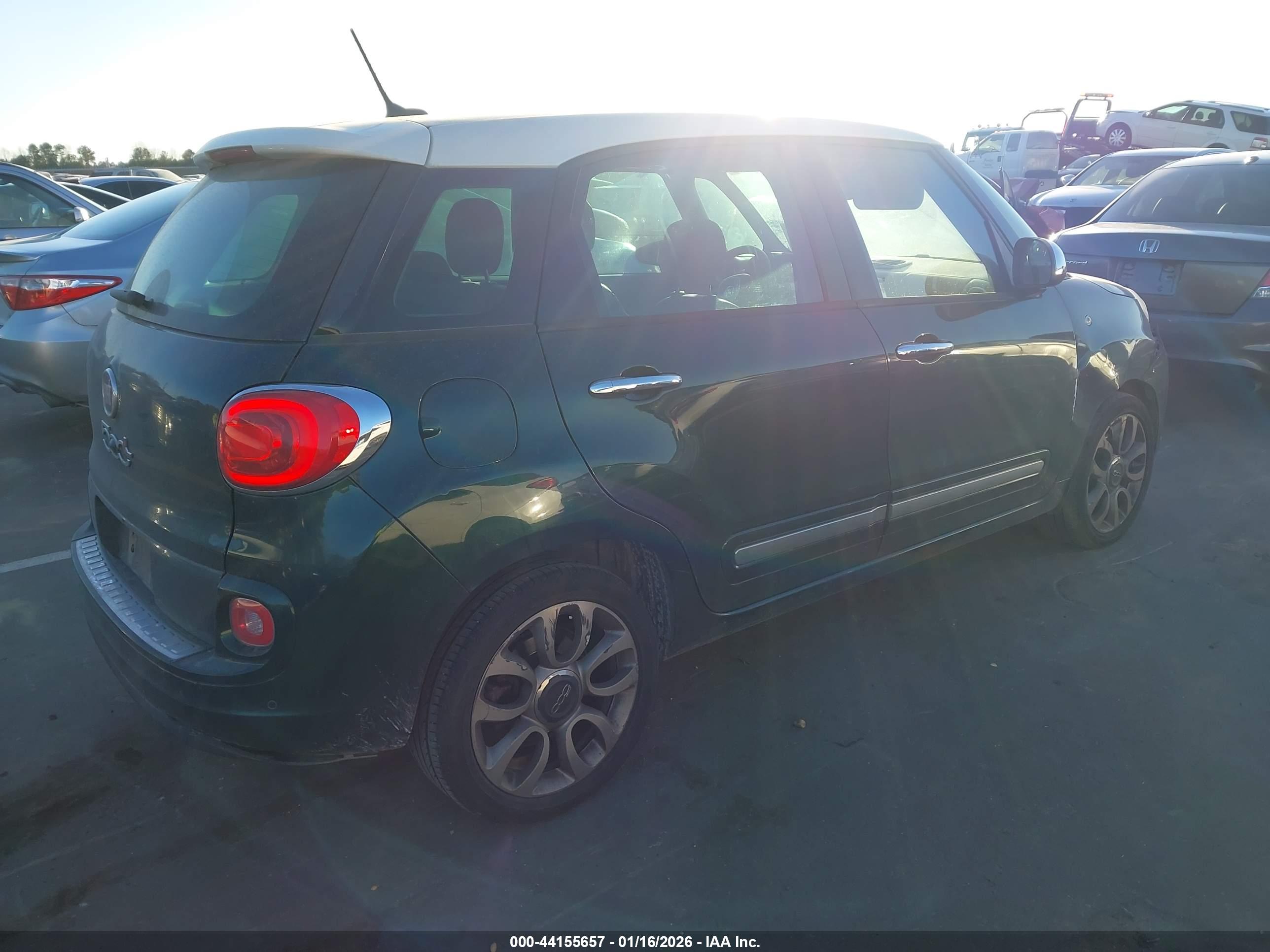 FIAT 500L image 4