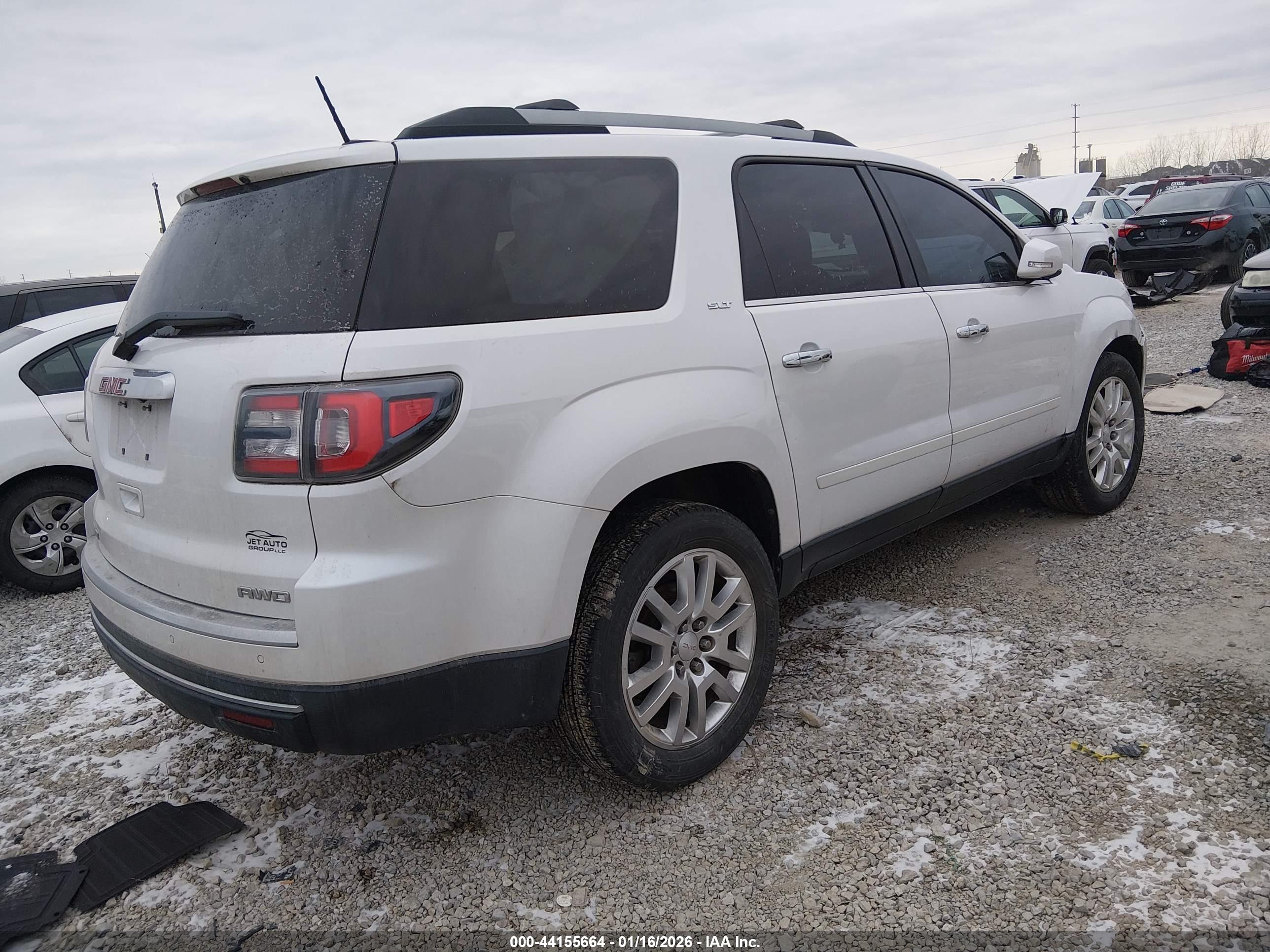 GMC ACADIA image 4