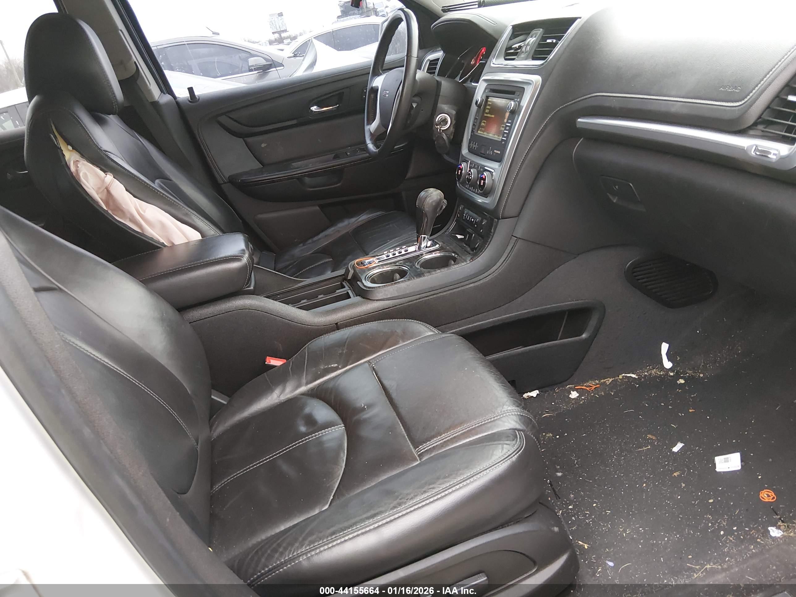 GMC ACADIA image 5