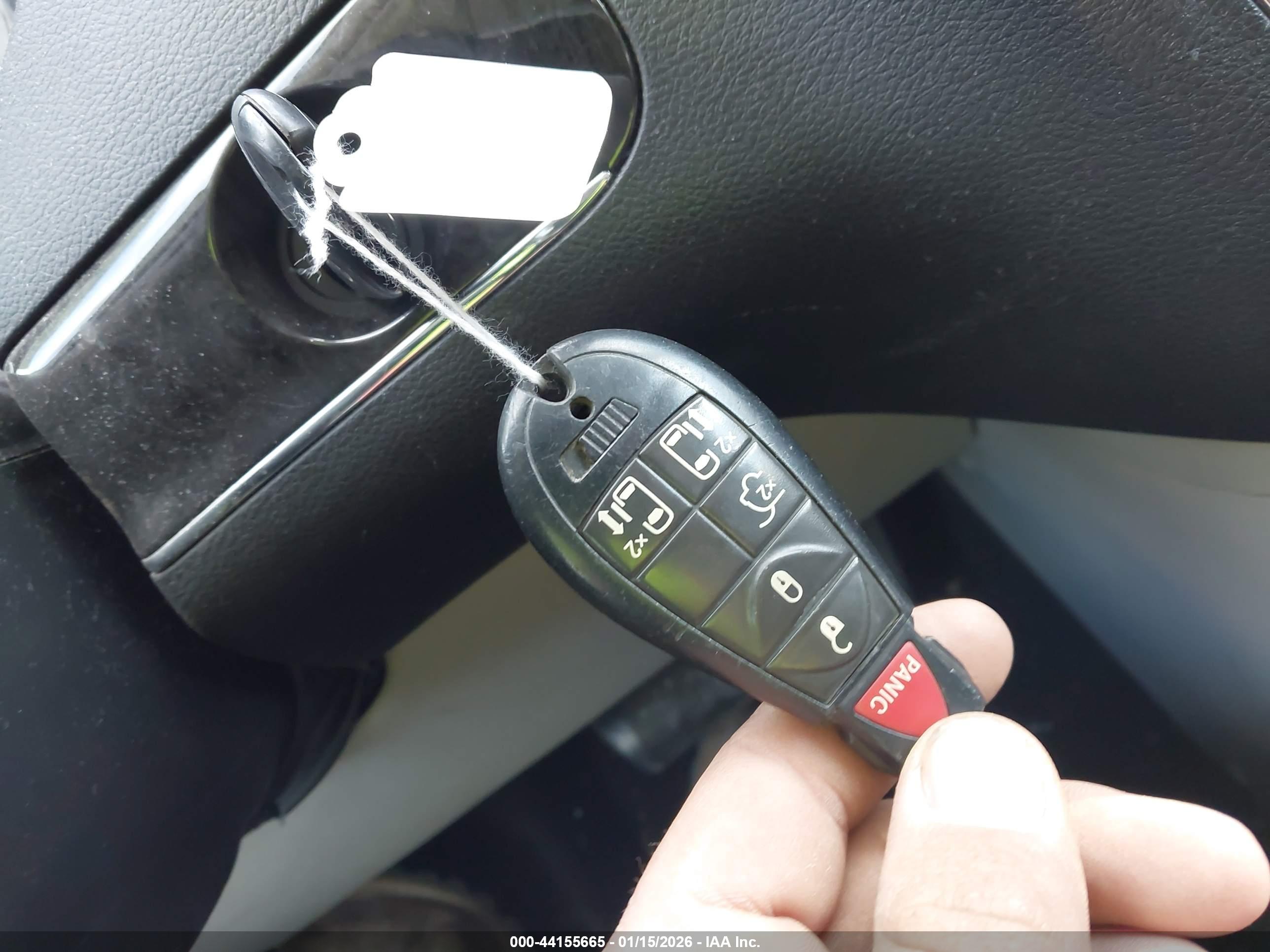 CHRYSLER TOWN image 11