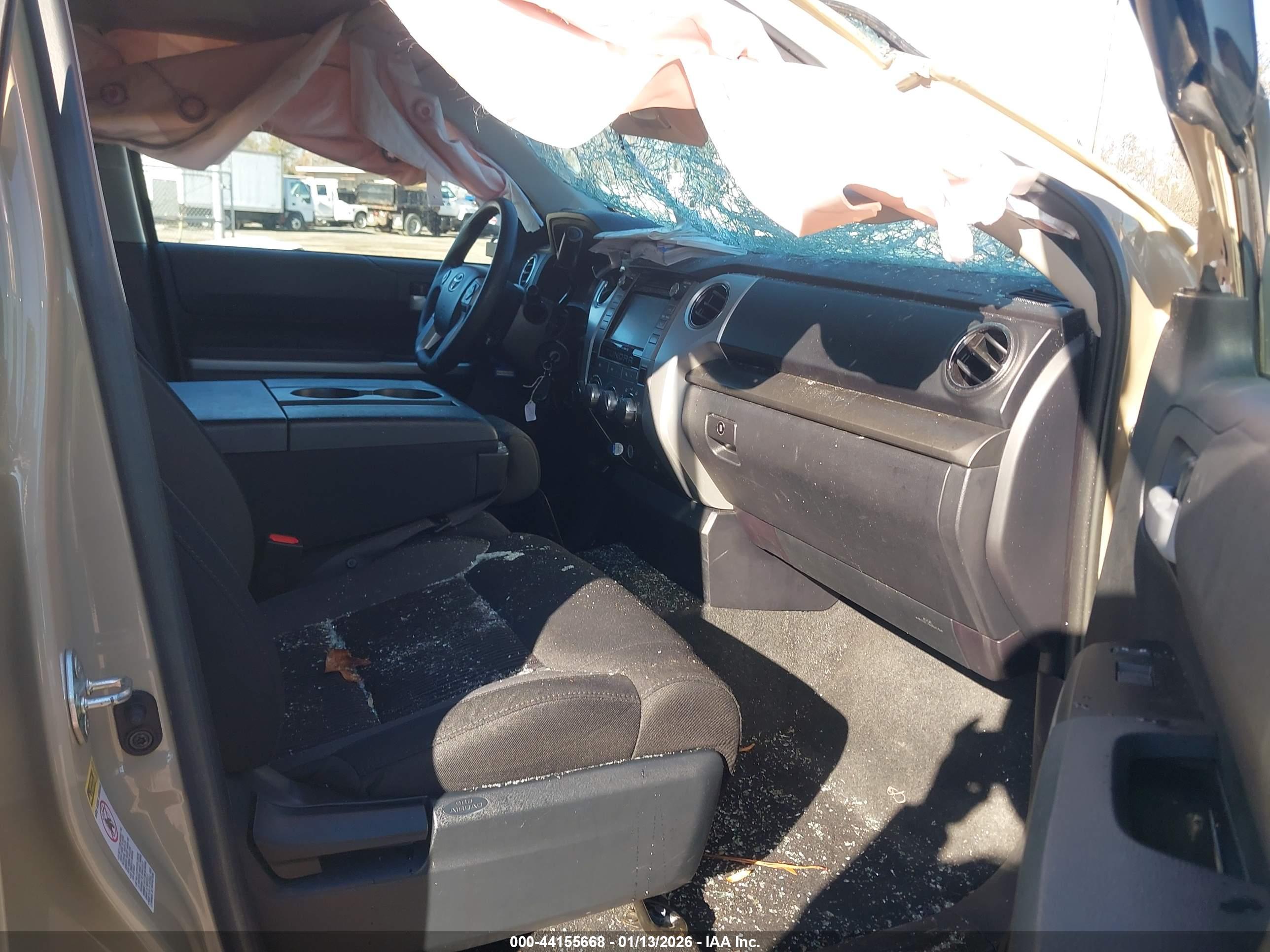 TOYOTA TUNDRA image 5