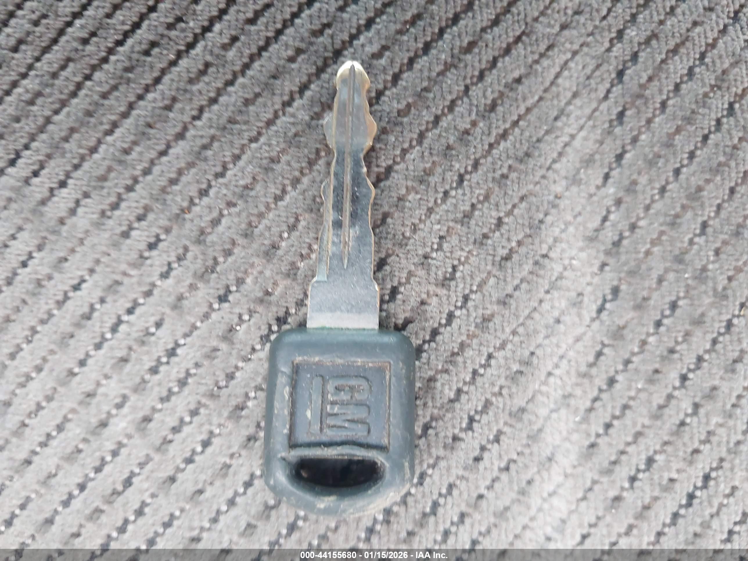 GMC YUKON image 11
