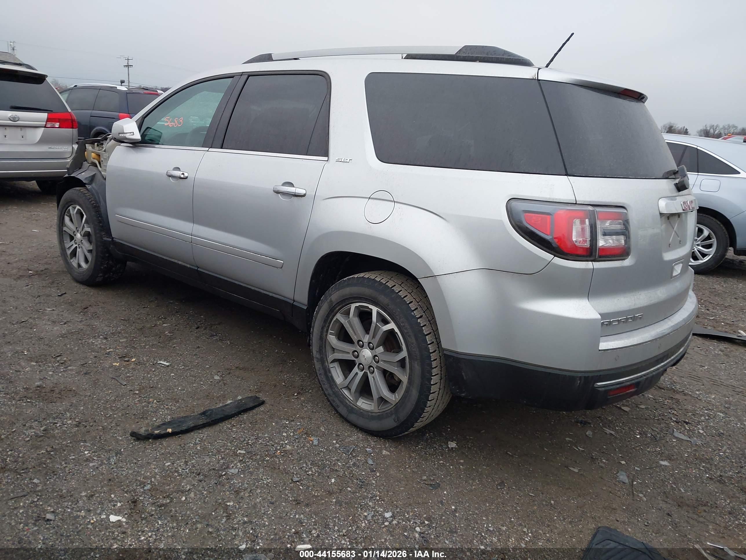 GMC ACADIA image 3