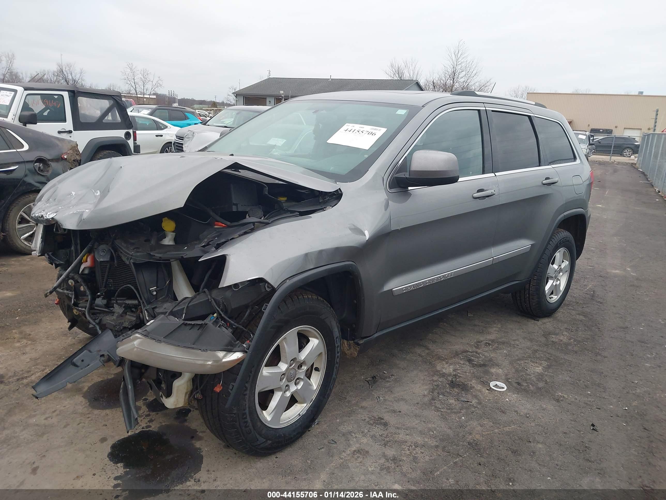 JEEP GRAND image 2