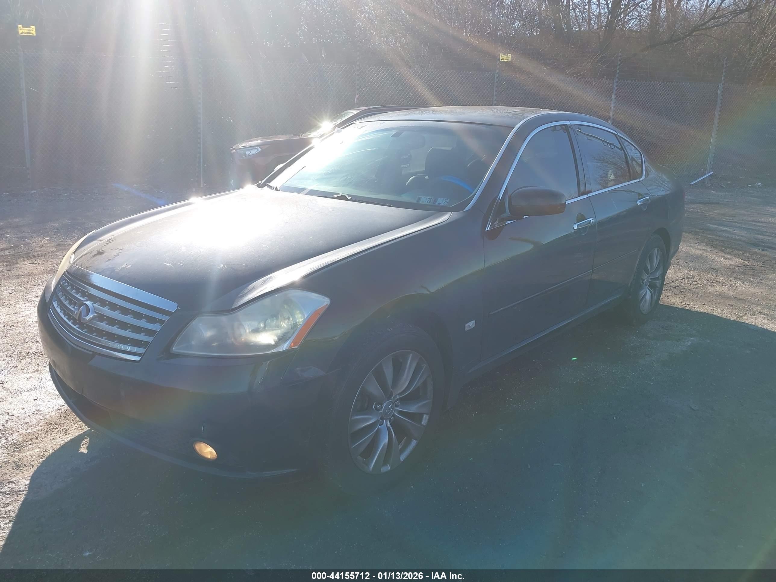 INFINITI M35X image 2