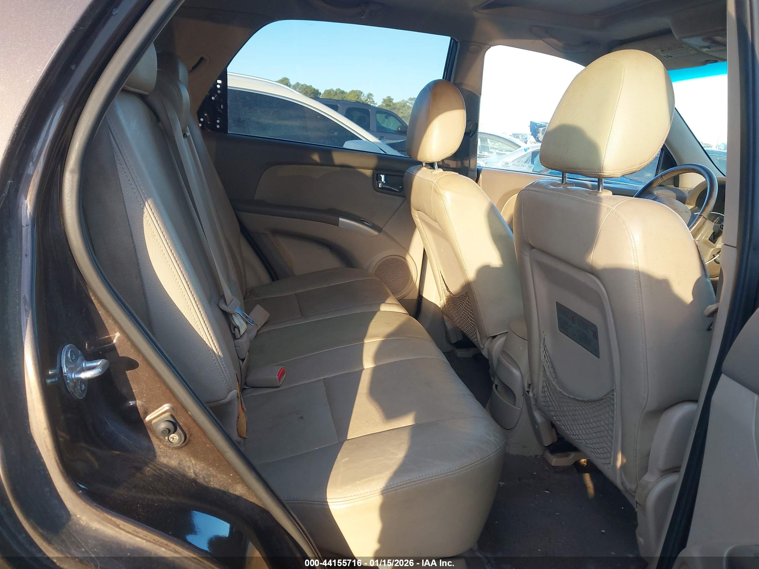 KIA SPORTAGE image 8