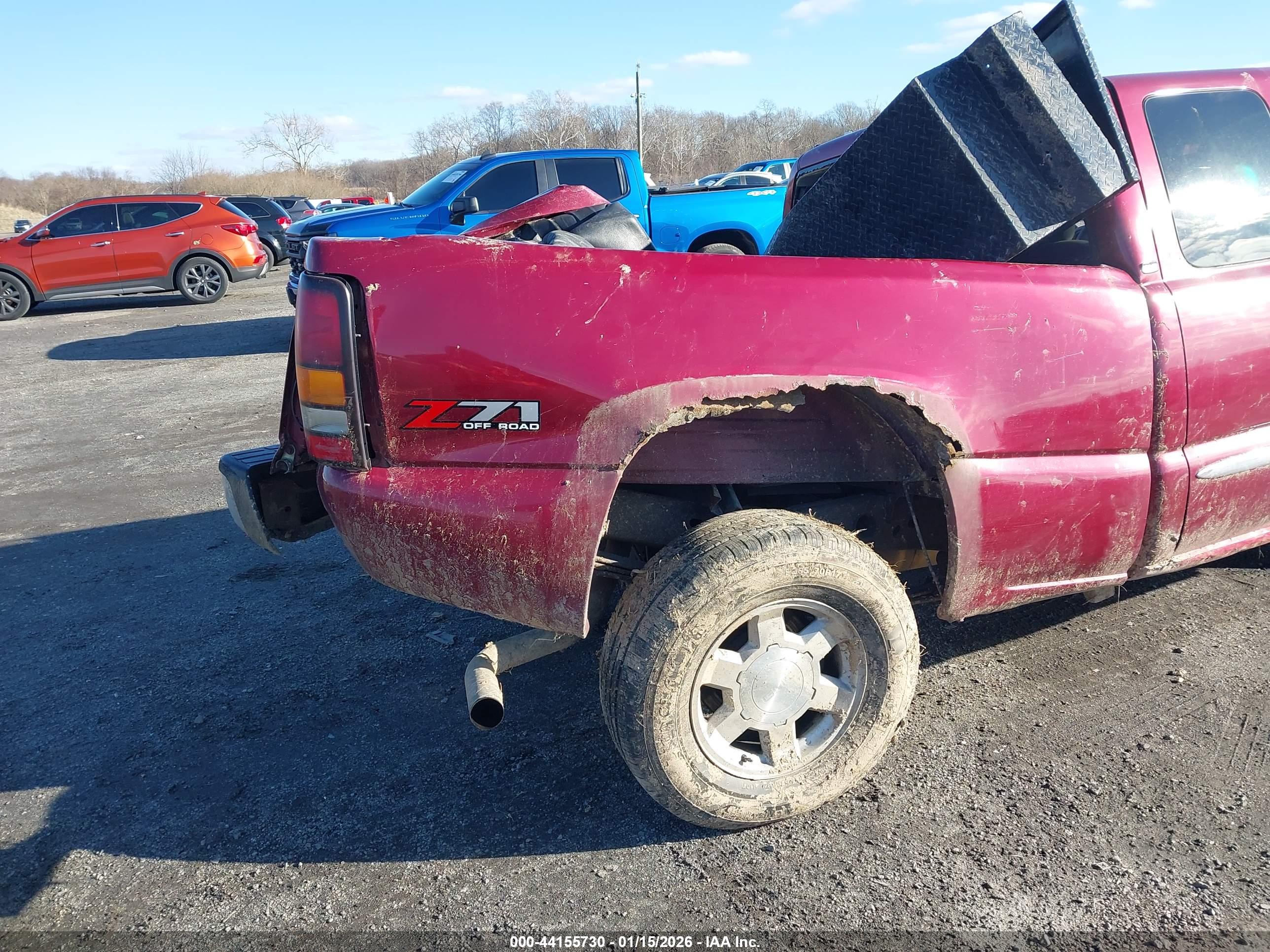 GMC SIERRA image 6