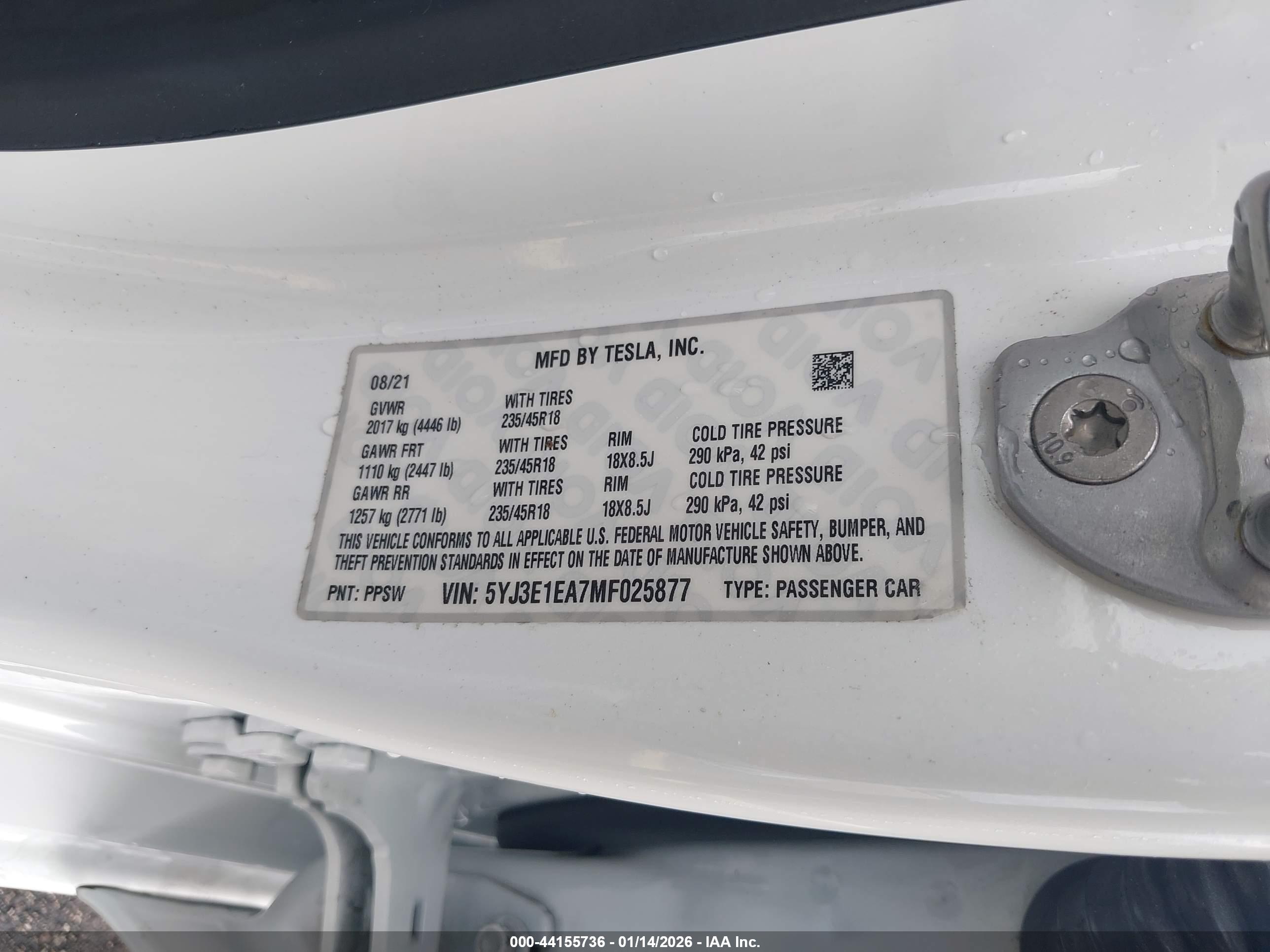 TESLA MODEL image 9