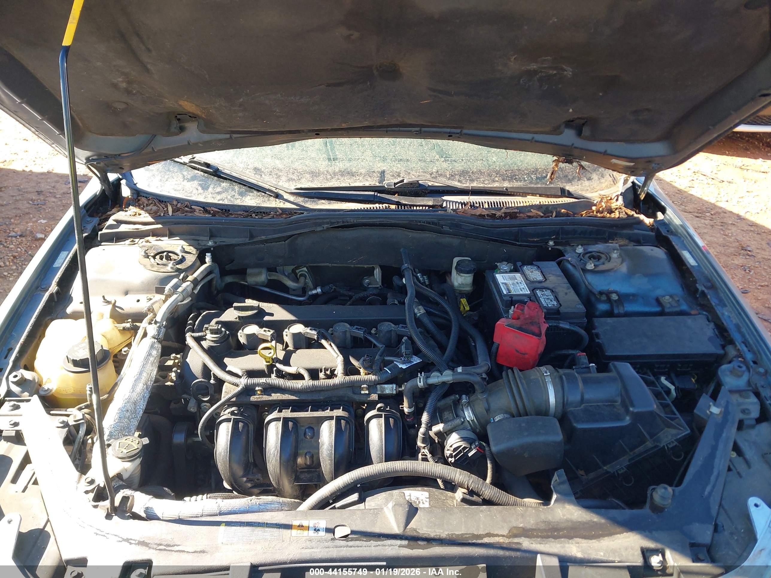 FORD FUSION image 10