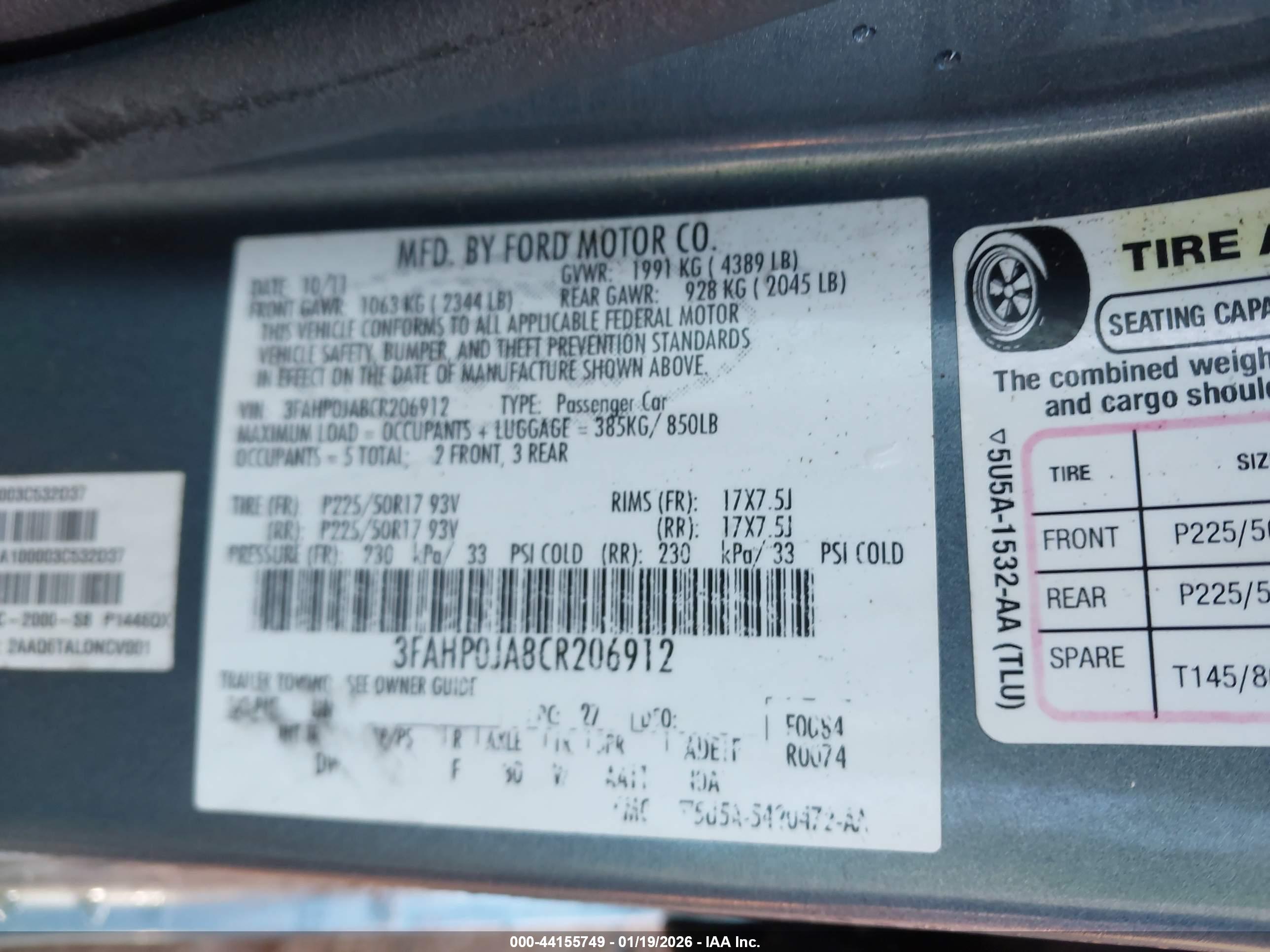 FORD FUSION image 9