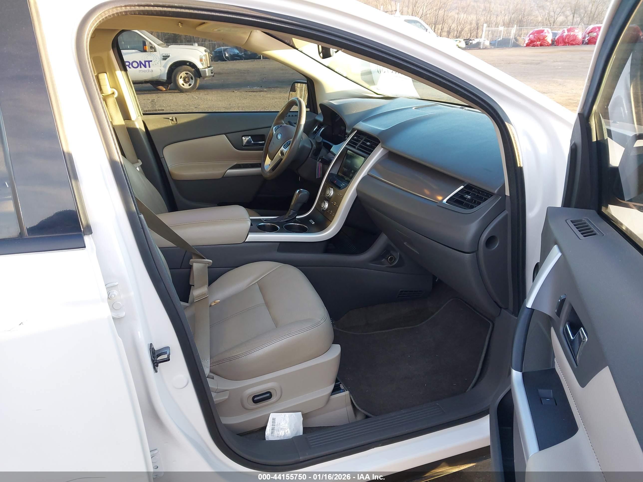 FORD EDGE image 5