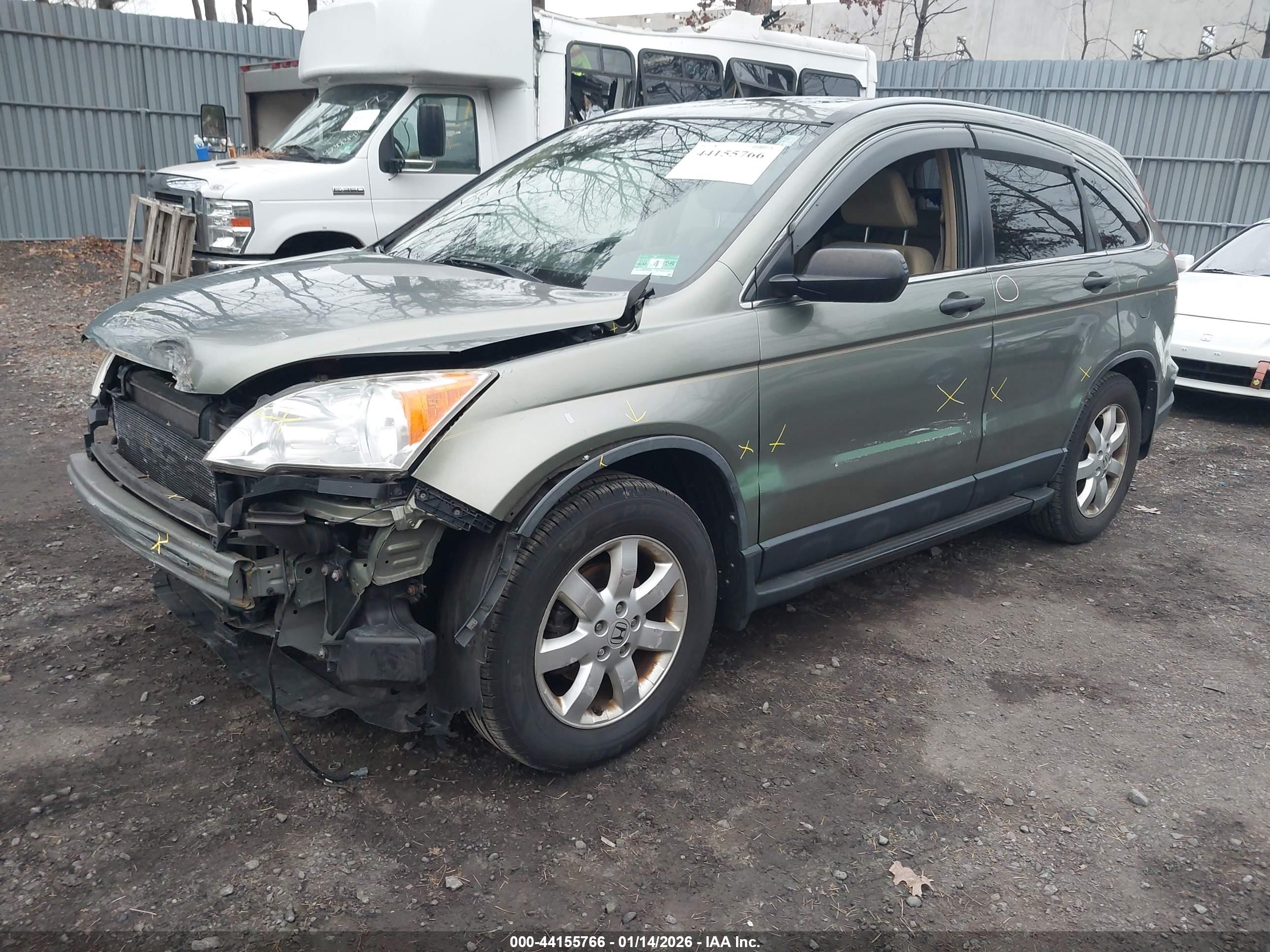 HONDA CR-V image 2