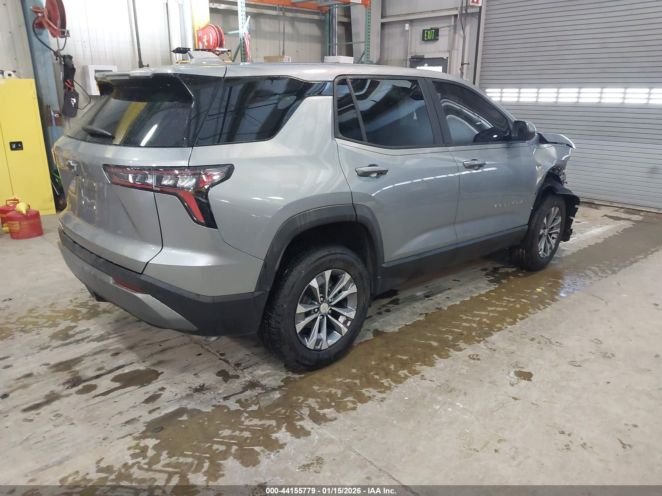 CHEVROLET EQUINOX image 4