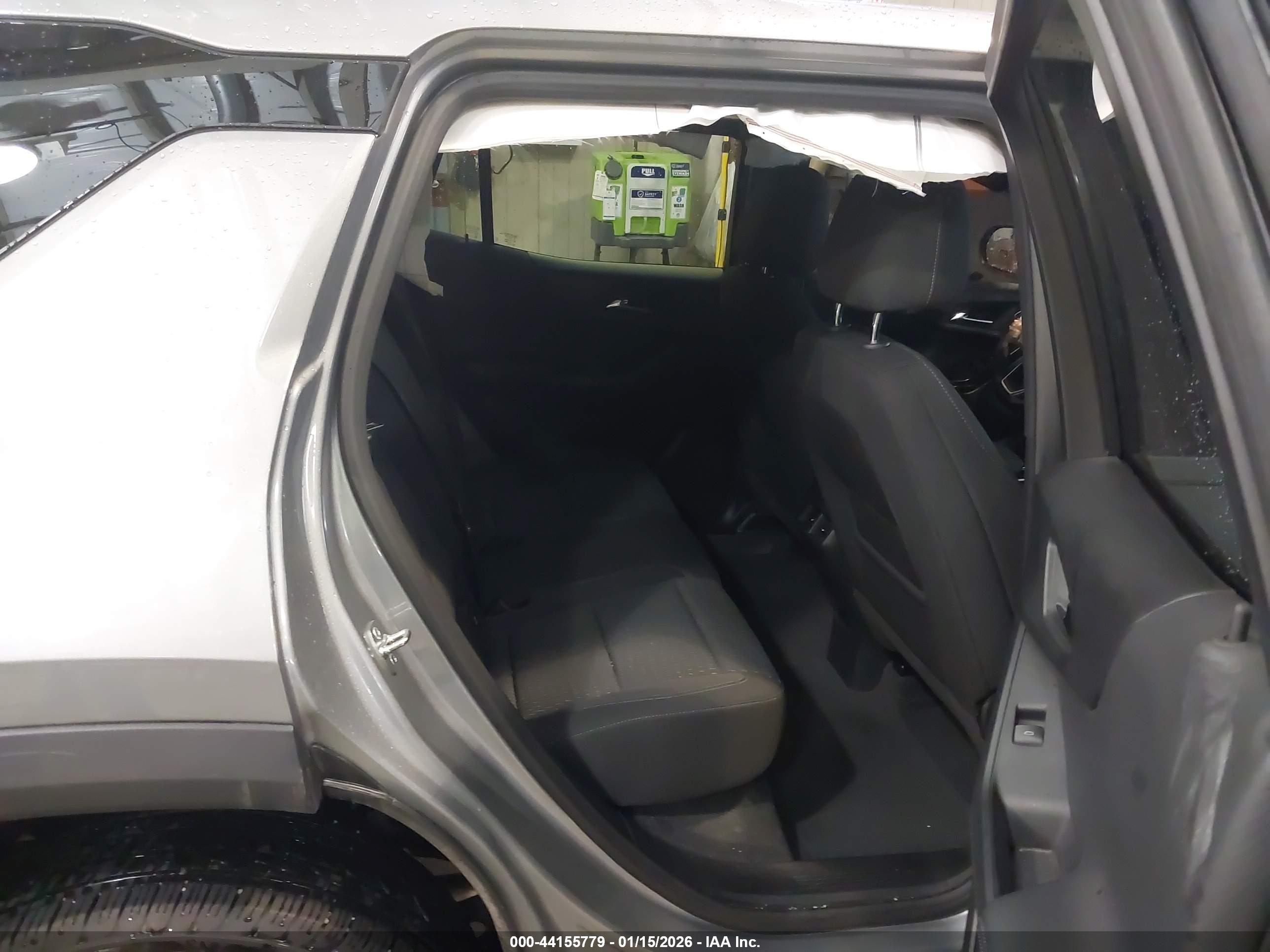 CHEVROLET EQUINOX image 8