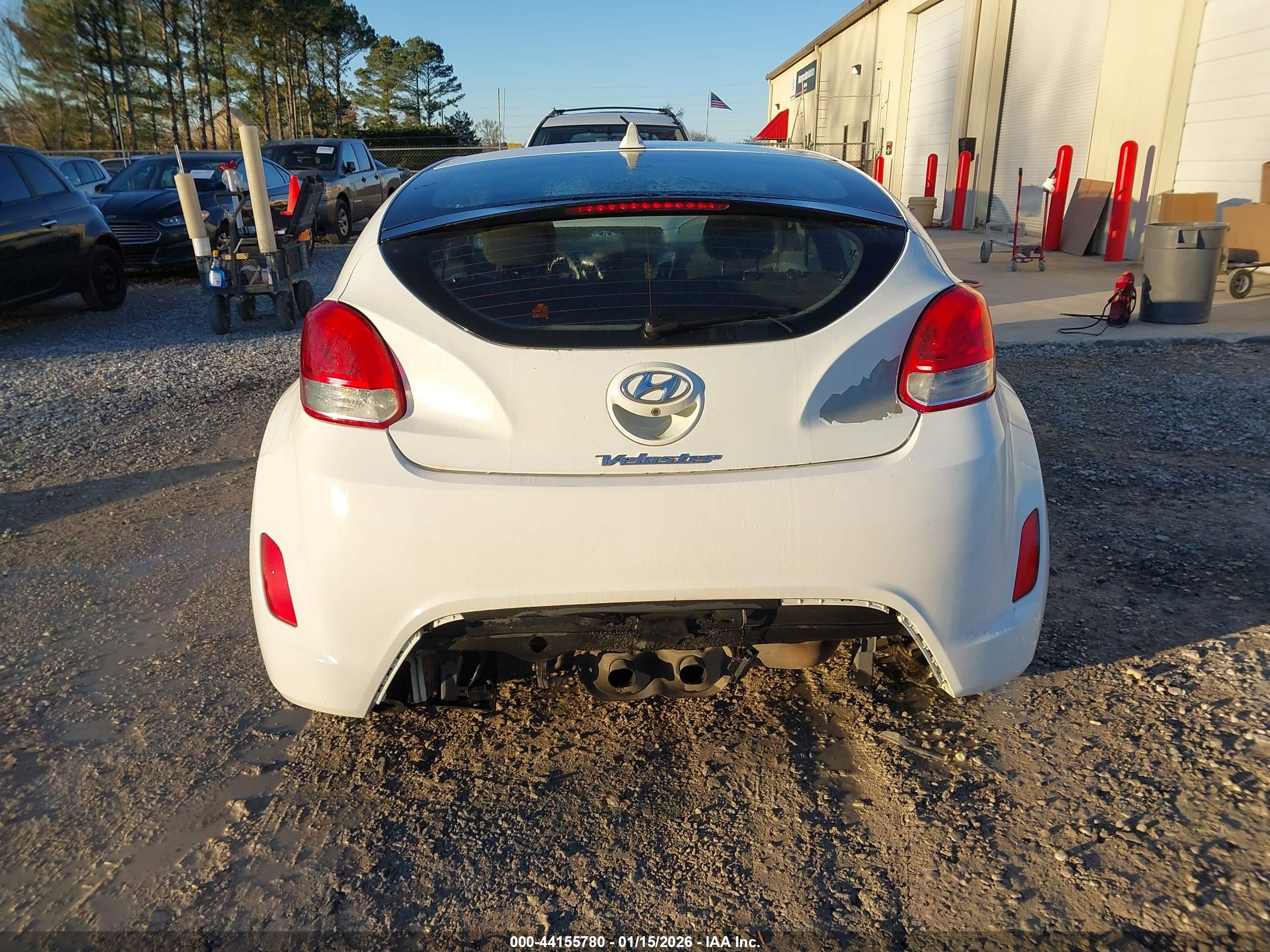 HYUNDAI VELOSTER image 6