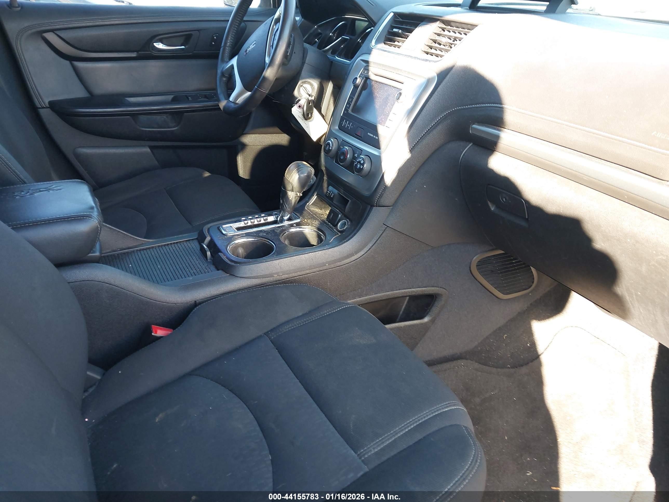 GMC ACADIA image 5