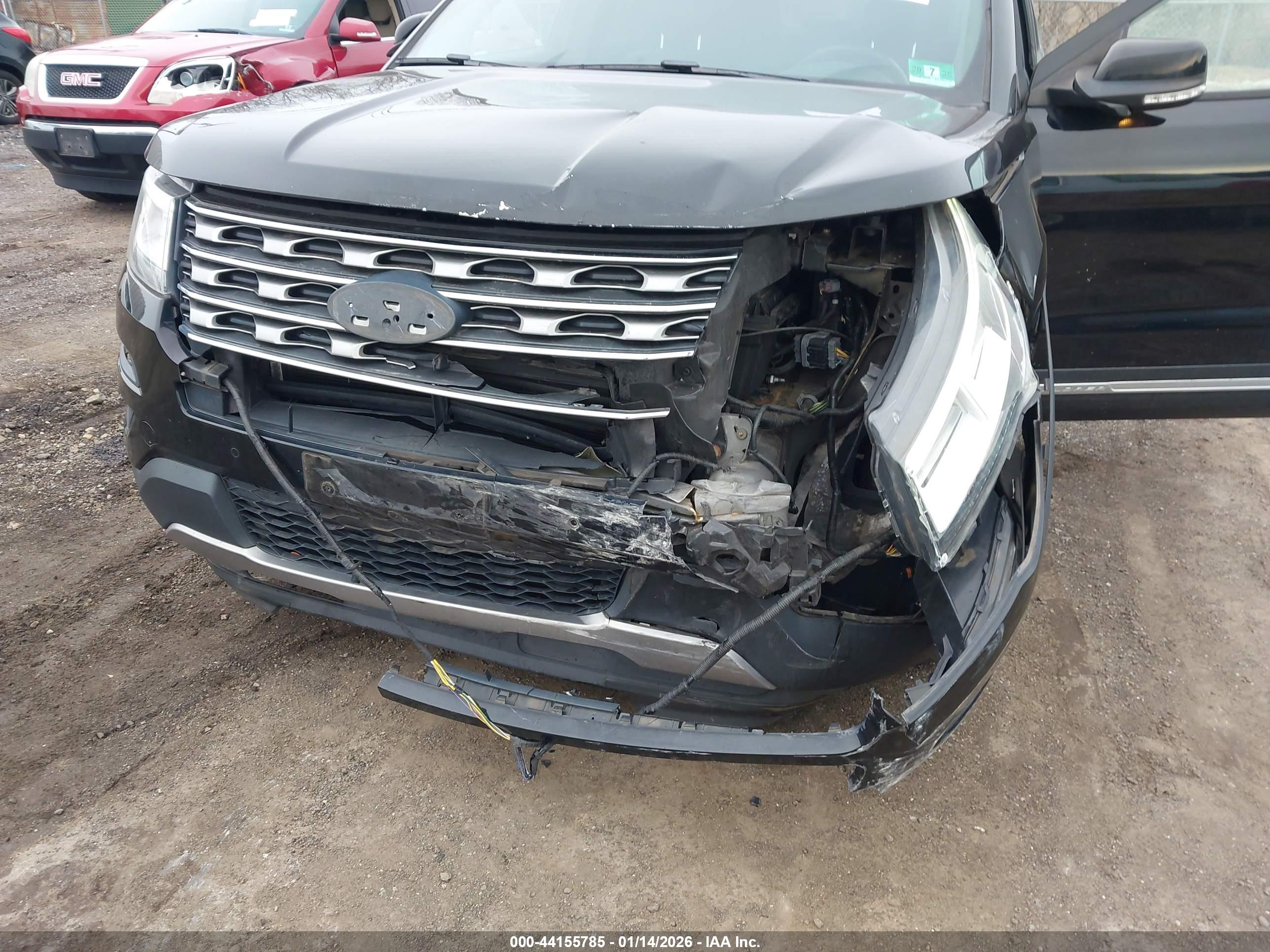 FORD EXPLORER image 6