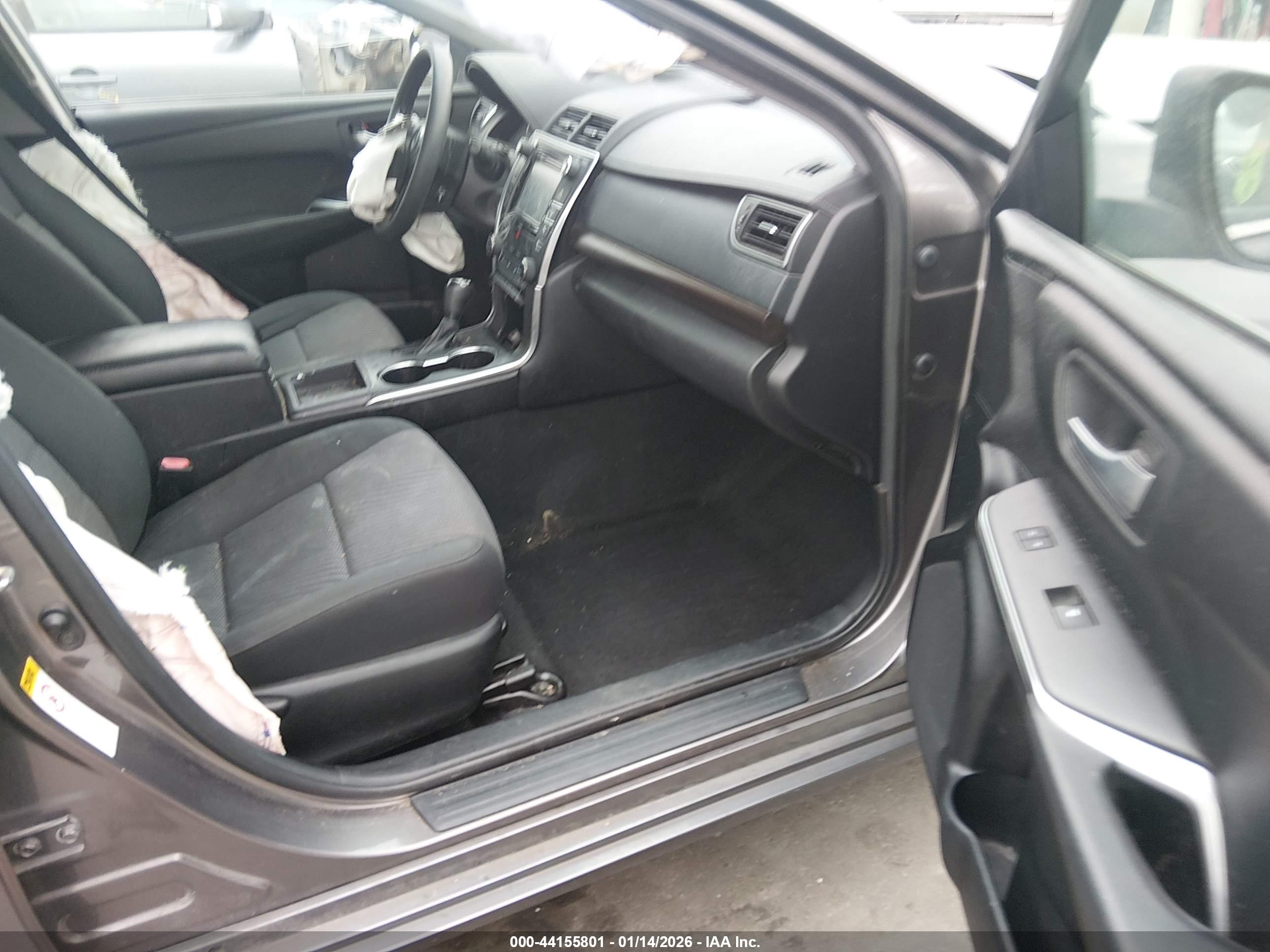 TOYOTA CAMRY image 5