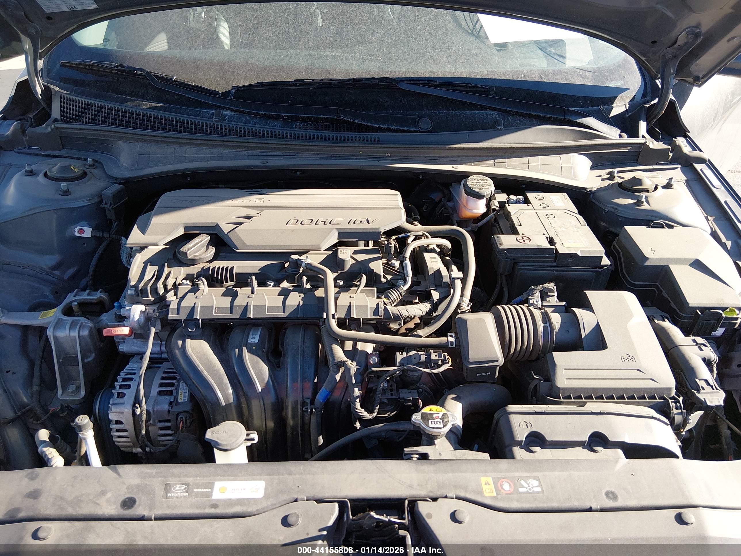 HYUNDAI ELANTRA image 10