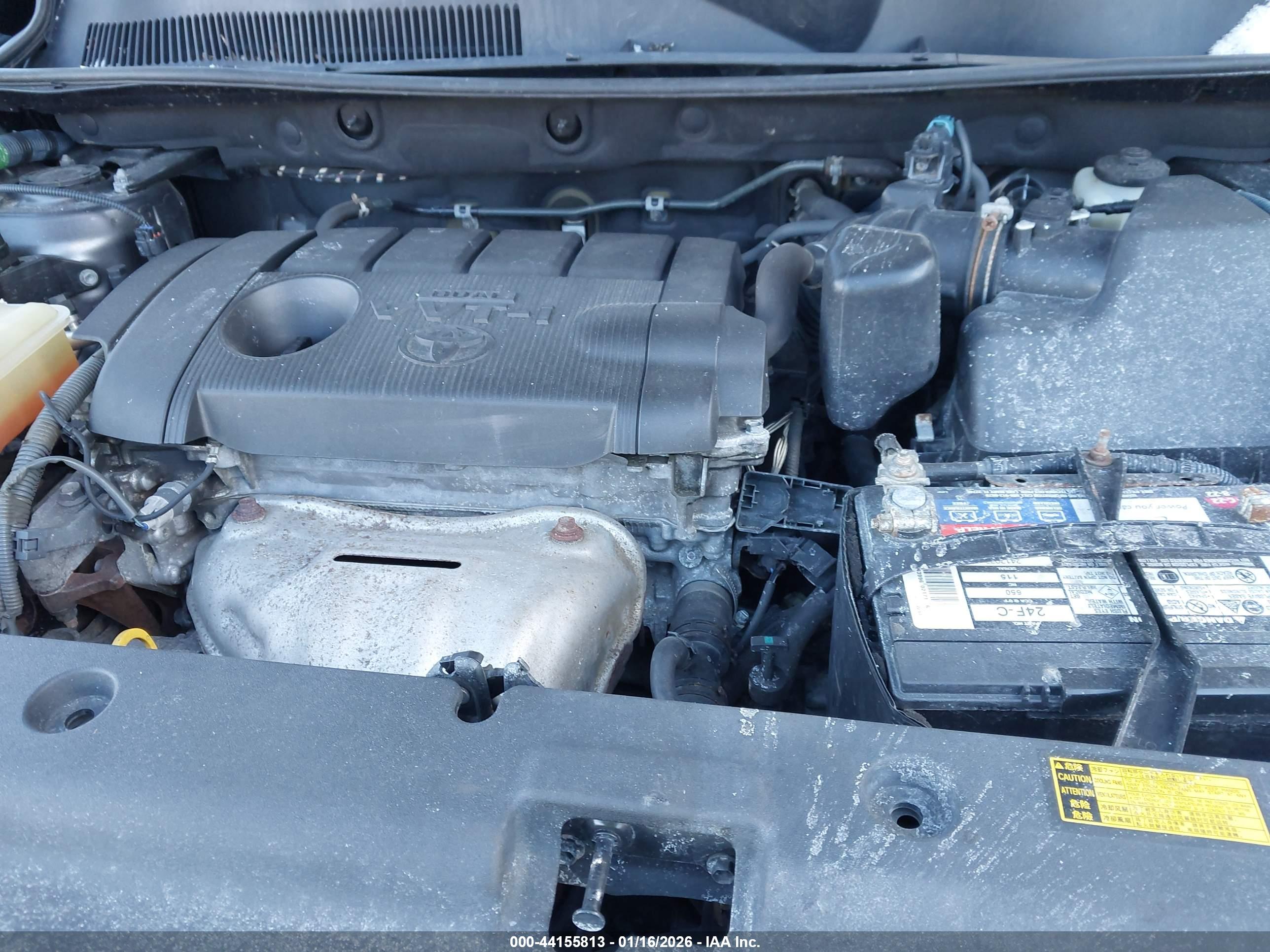 TOYOTA RAV4 image 10