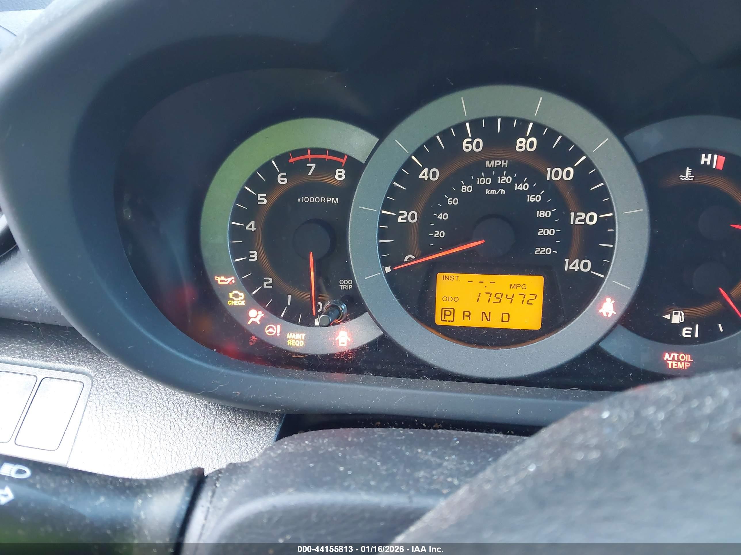 TOYOTA RAV4 image 7