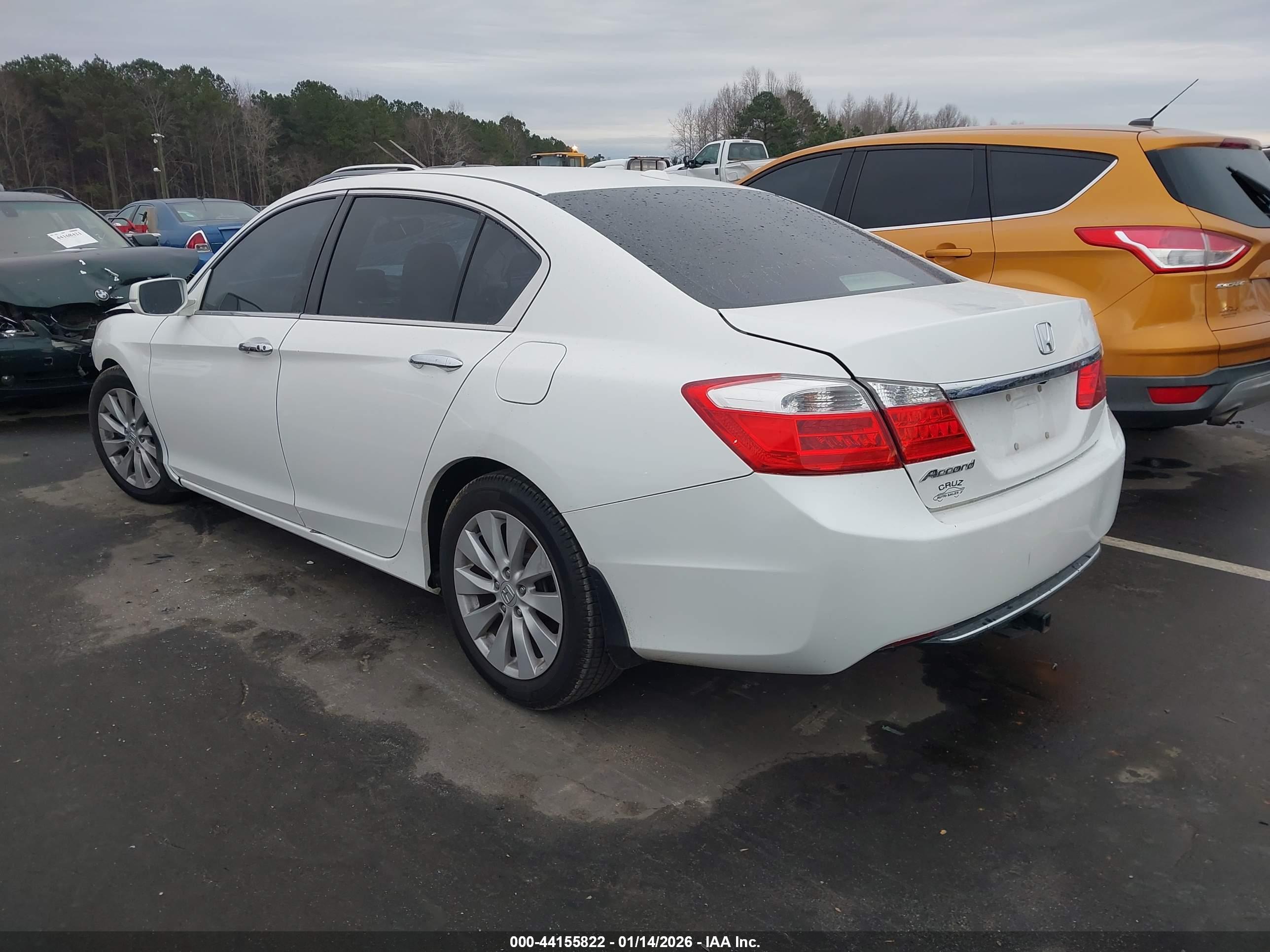 HONDA ACCORD image 3