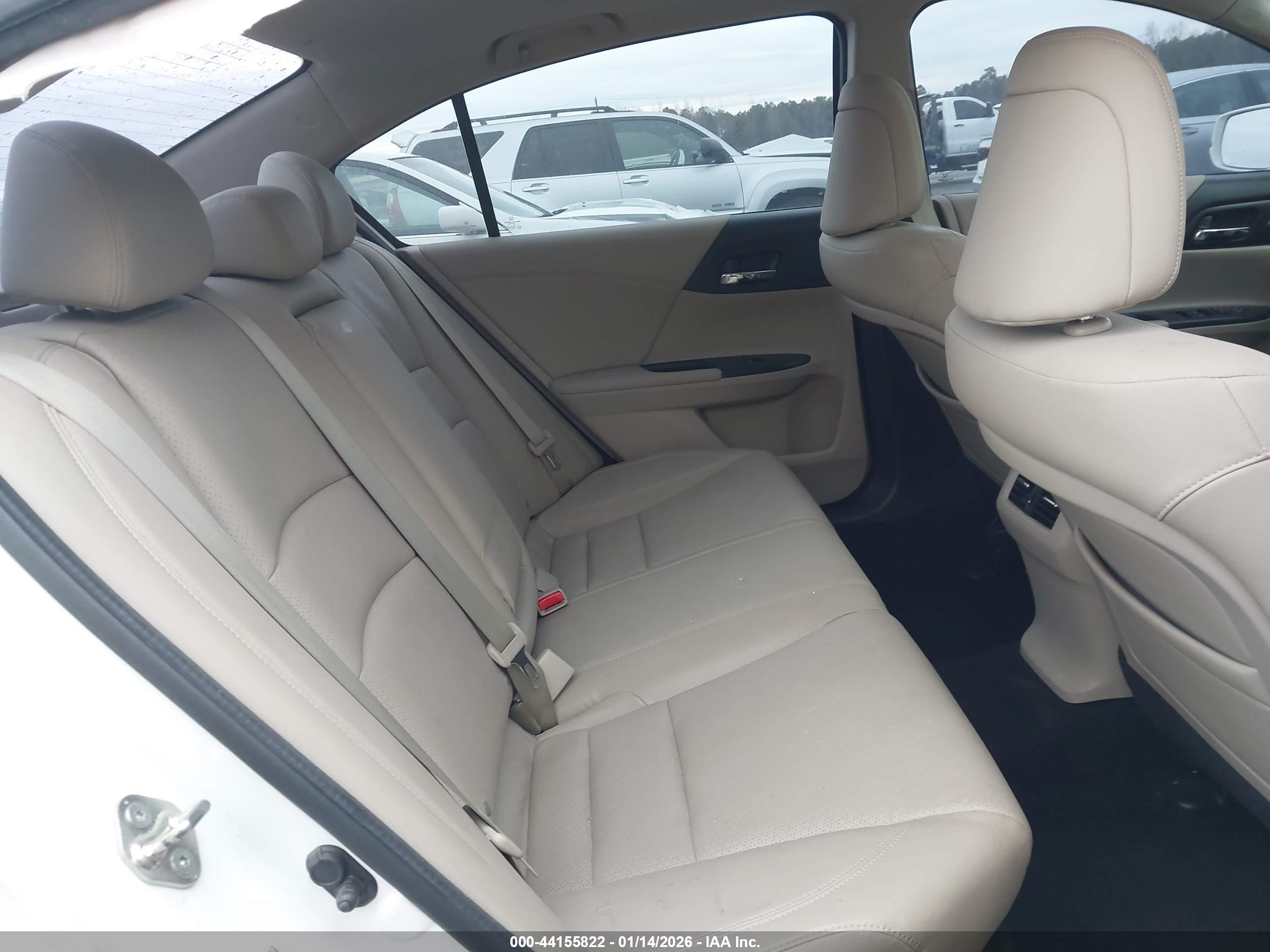 HONDA ACCORD image 8