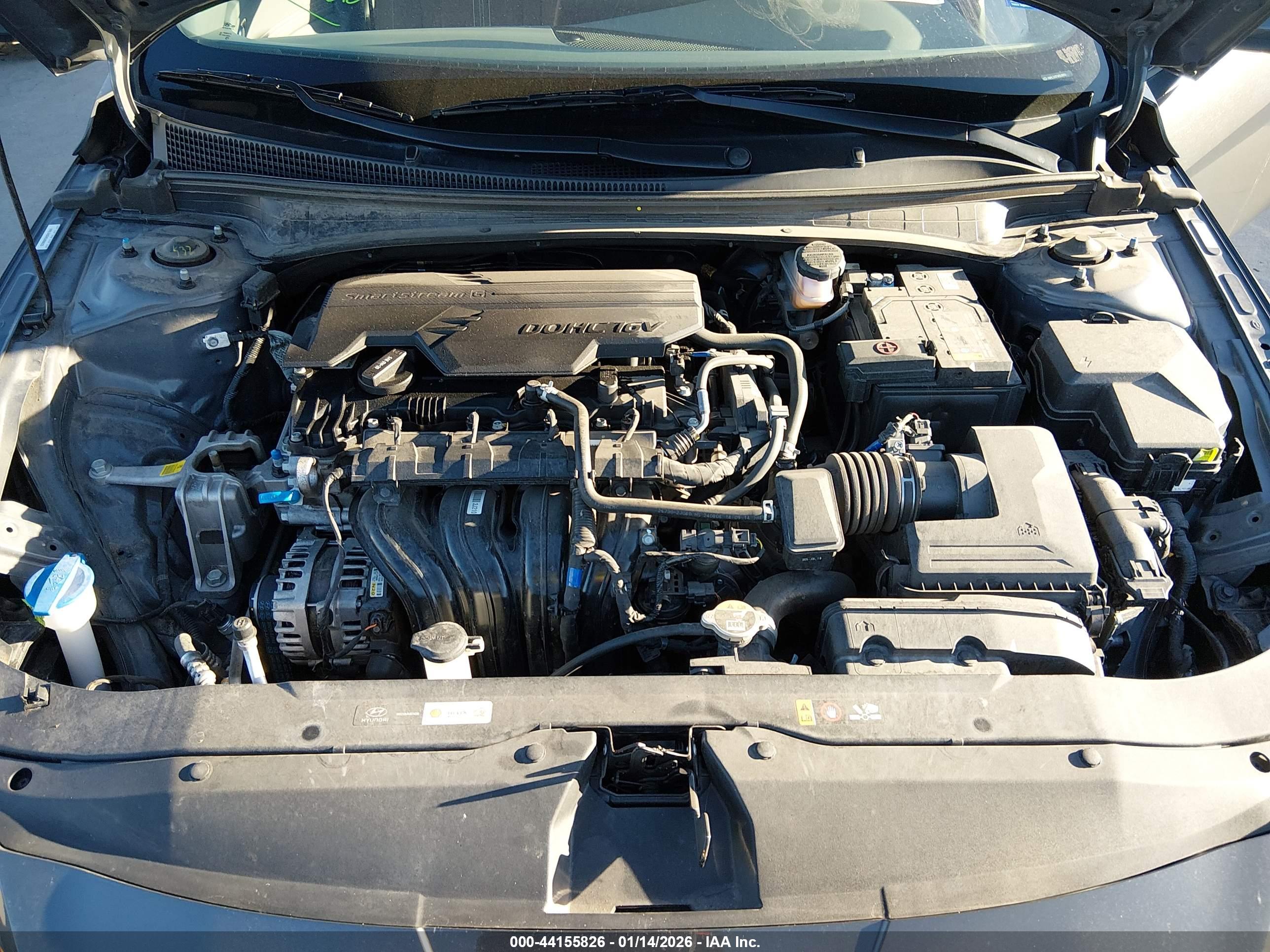 HYUNDAI ELANTRA image 10