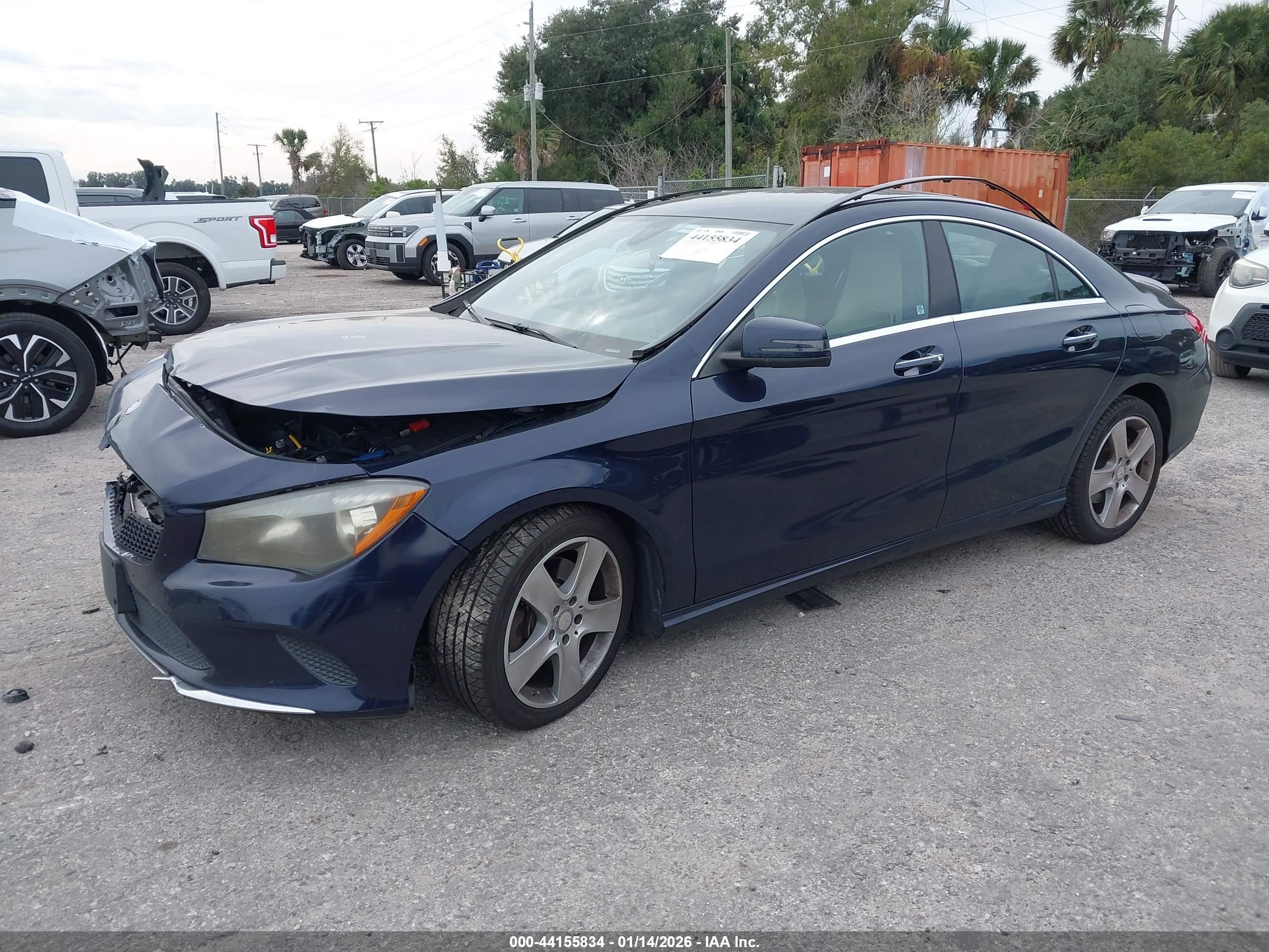 MERCEDES-BENZ CLA image 2