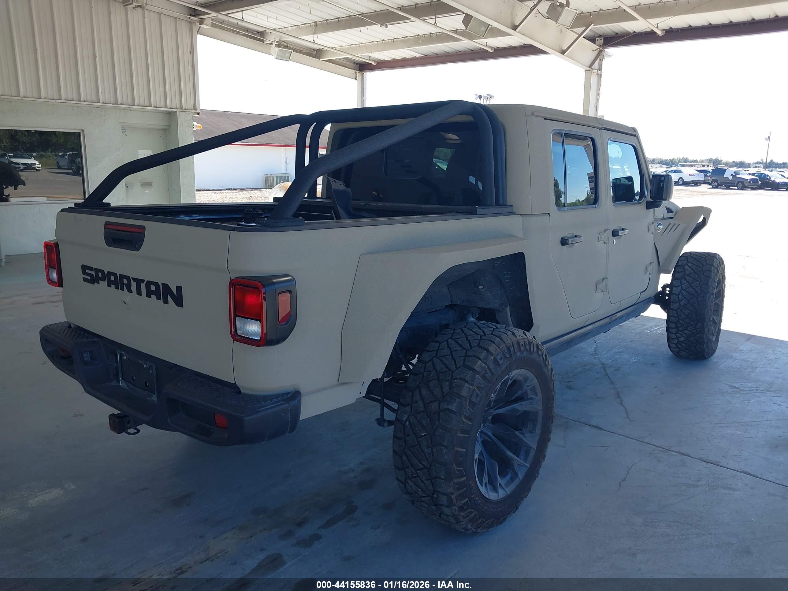 JEEP GLADIATOR image 4