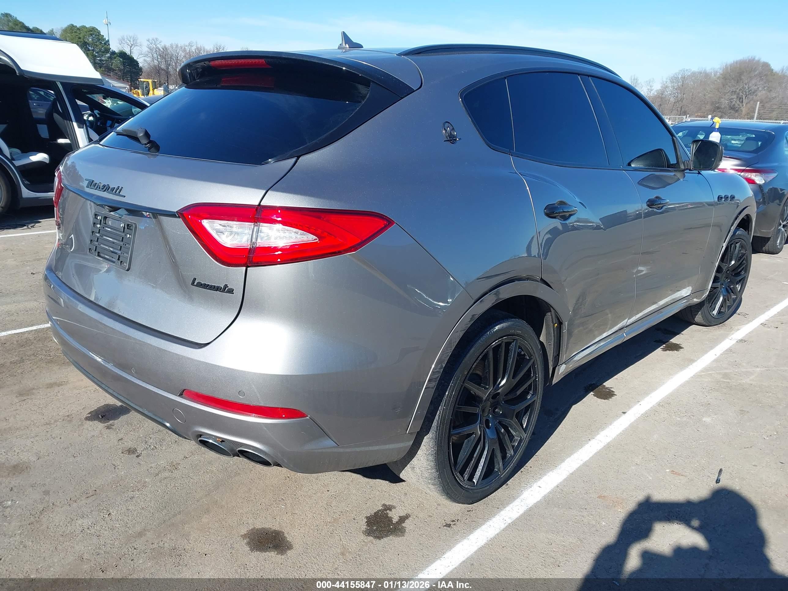 MASERATI LEVANTE image 4