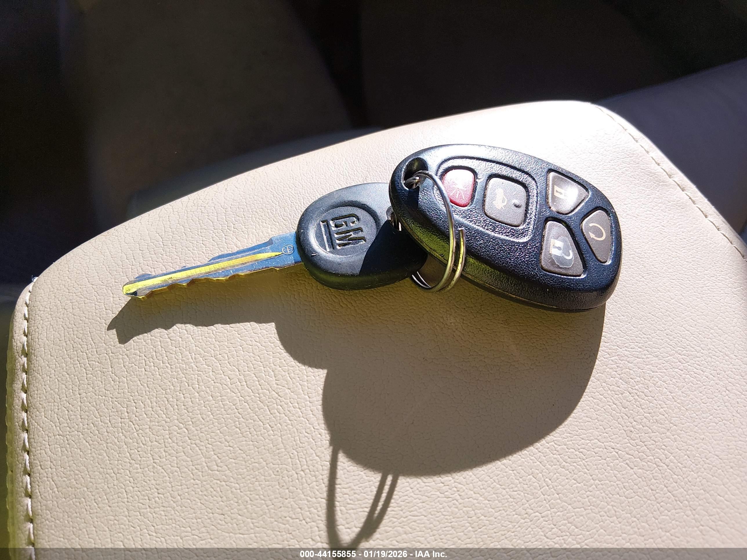 BUICK LUCERNE image 11