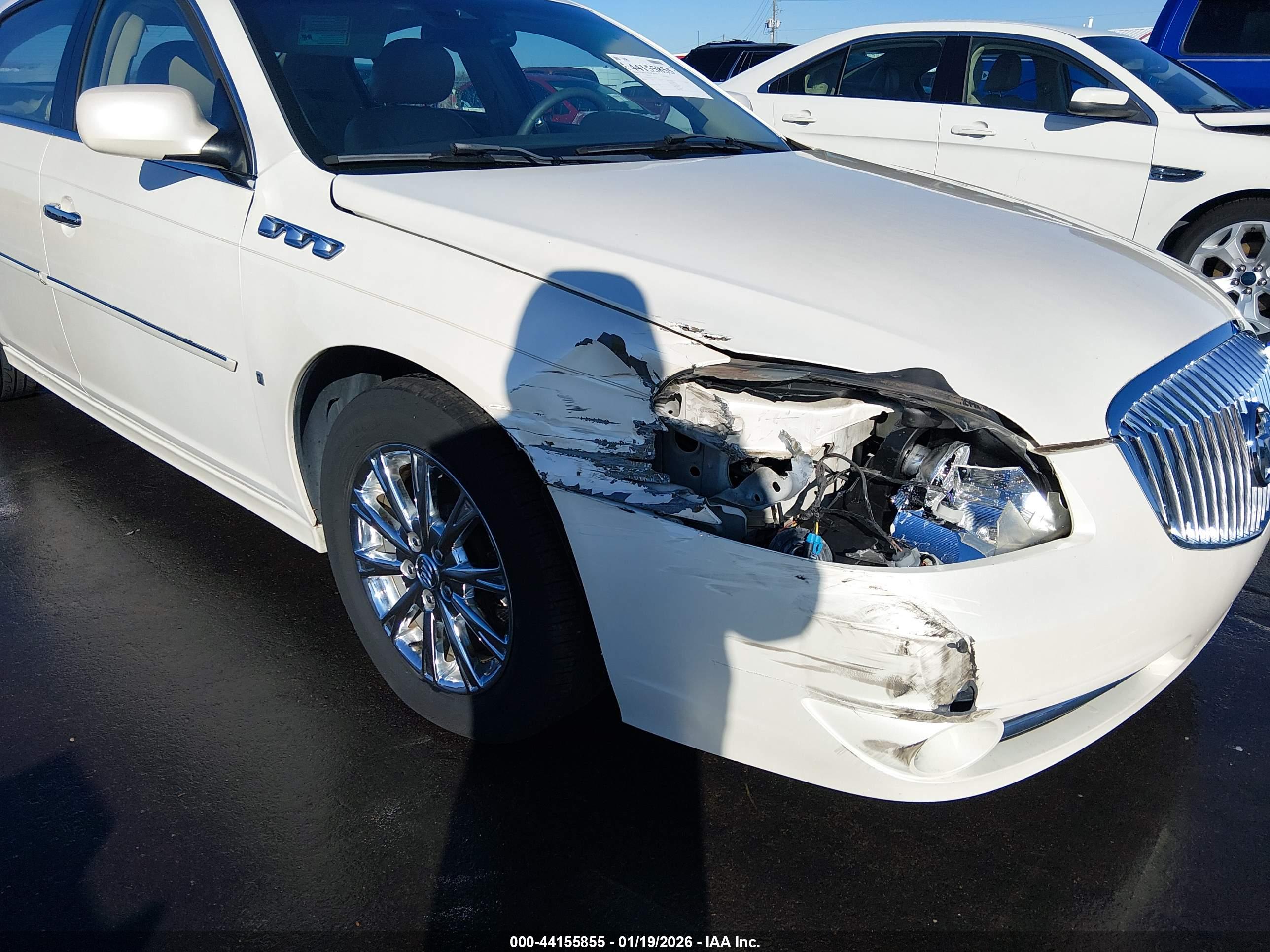 BUICK LUCERNE image 6