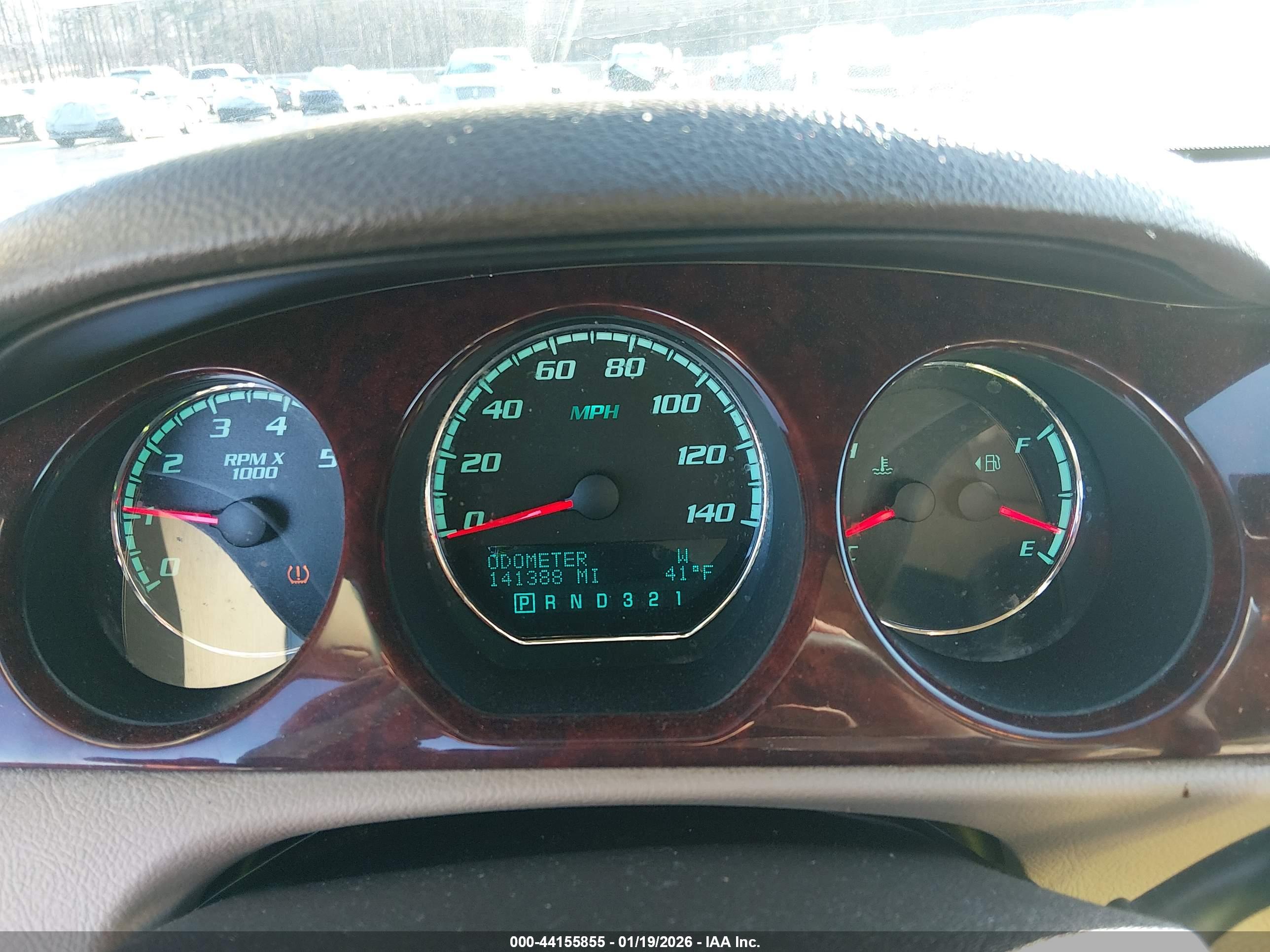 BUICK LUCERNE image 7