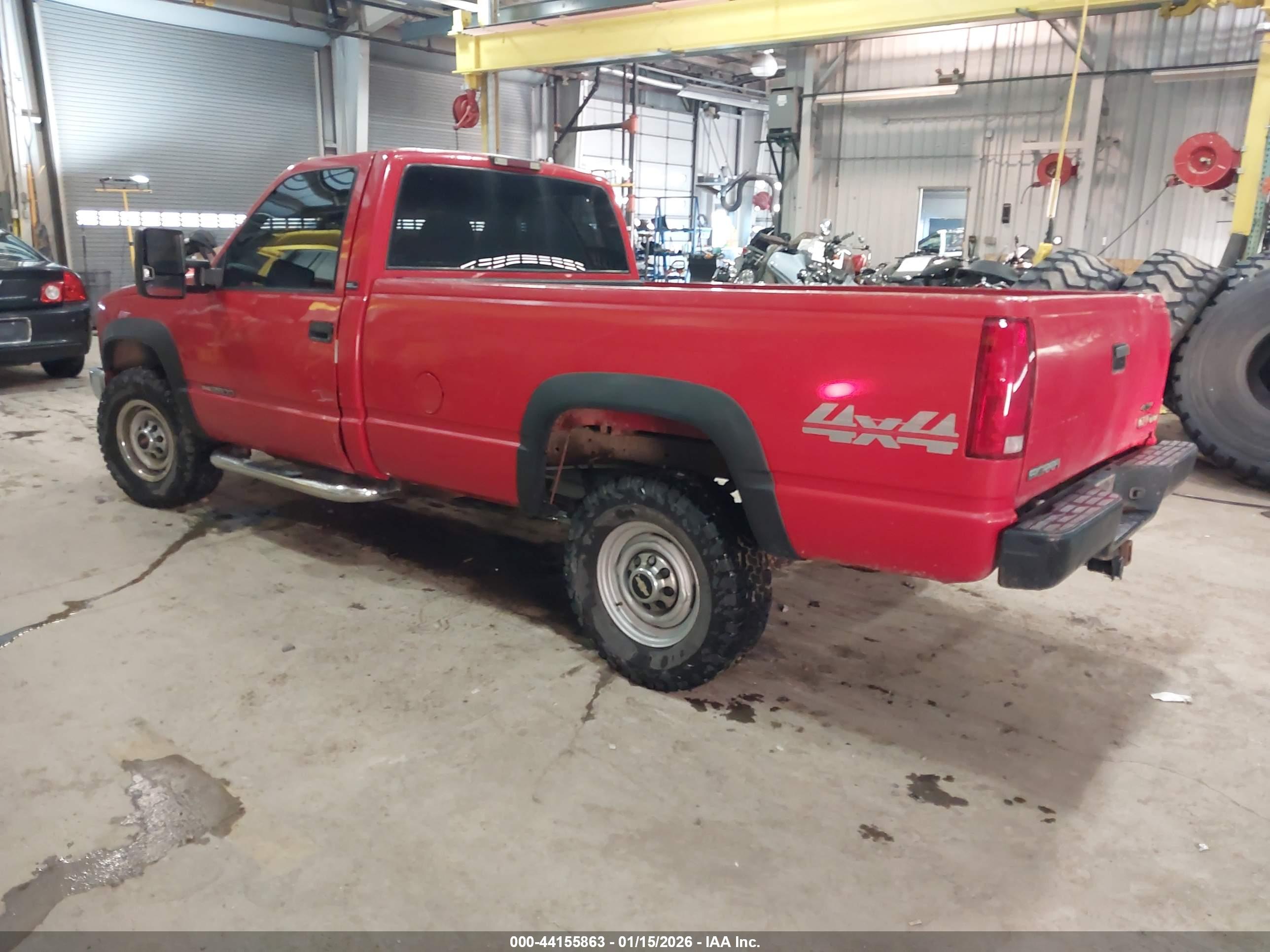 GMC SIERRA image 3