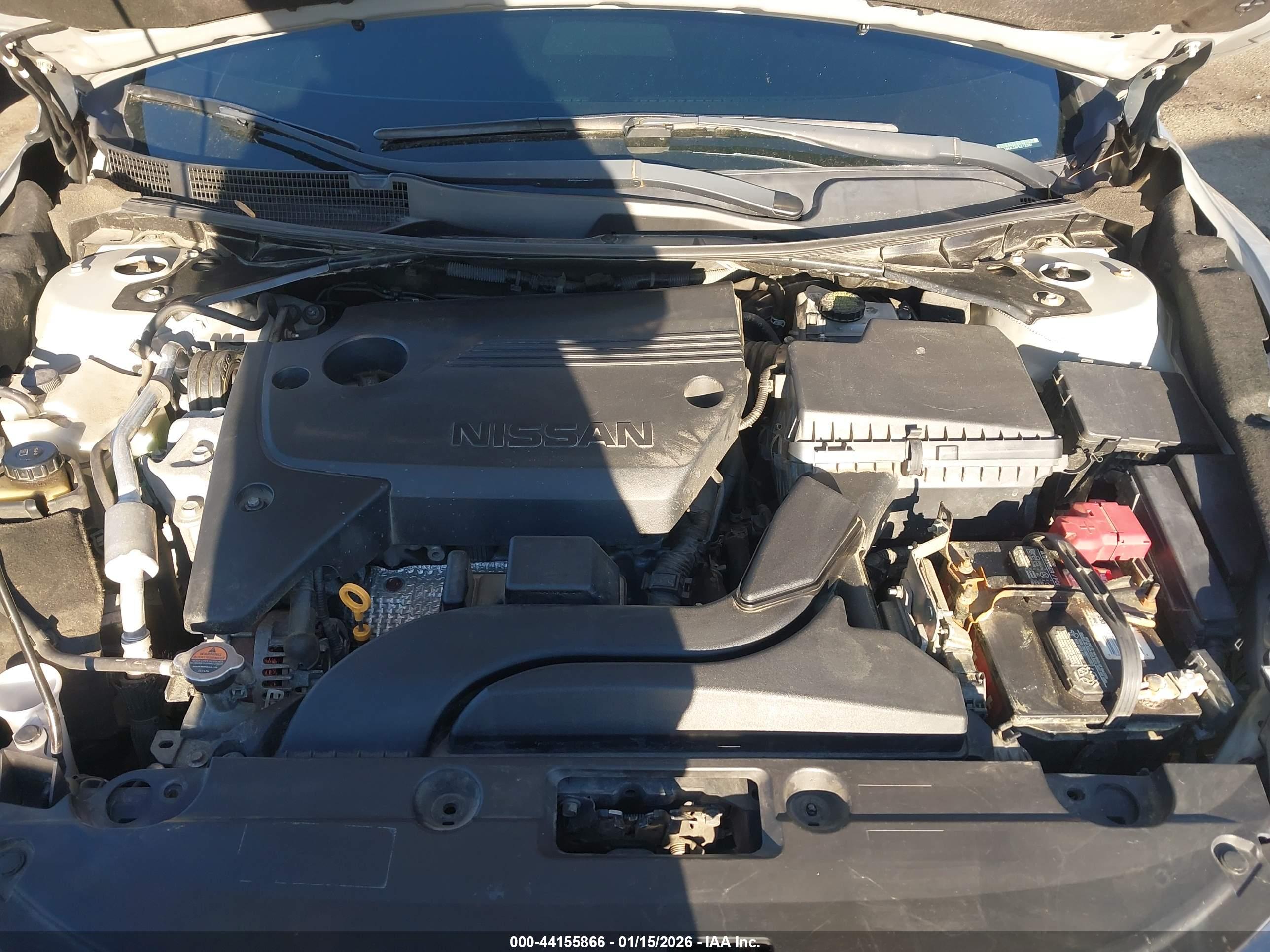 NISSAN ALTIMA image 10