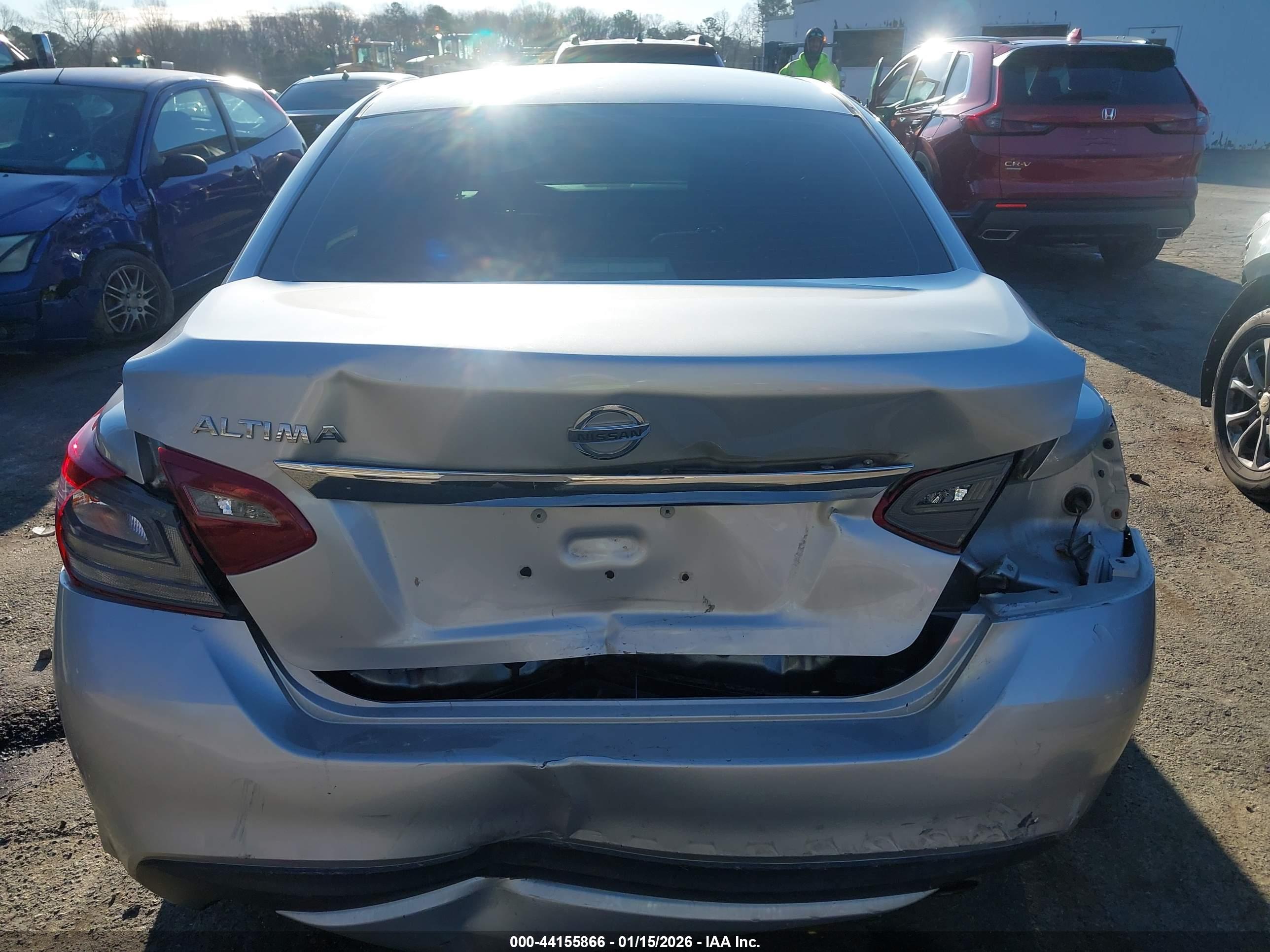 NISSAN ALTIMA image 6