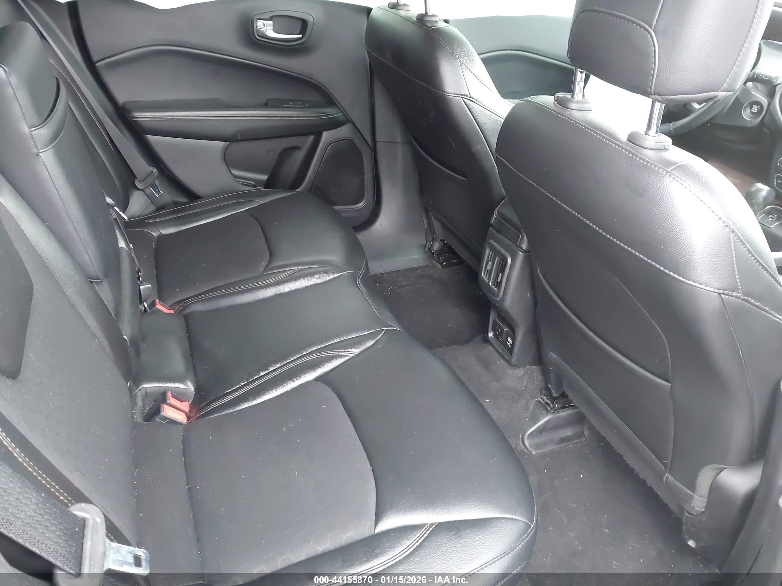 JEEP COMPASS image 8