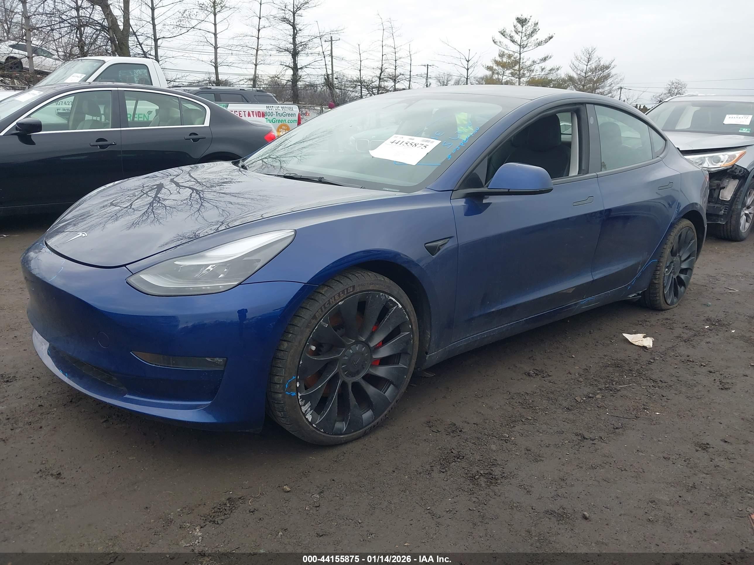 TESLA MODEL image 2