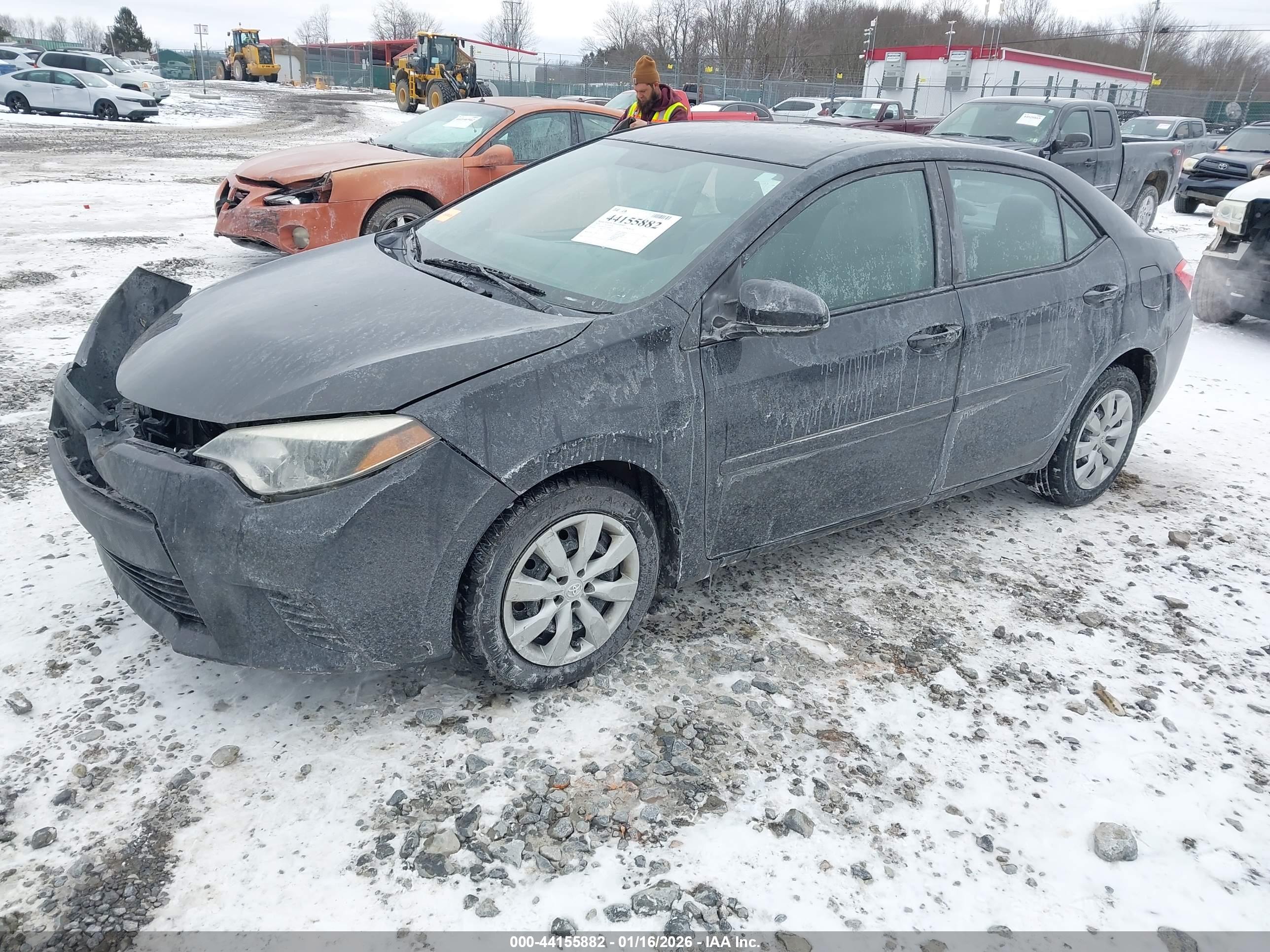 TOYOTA COROLLA image 2