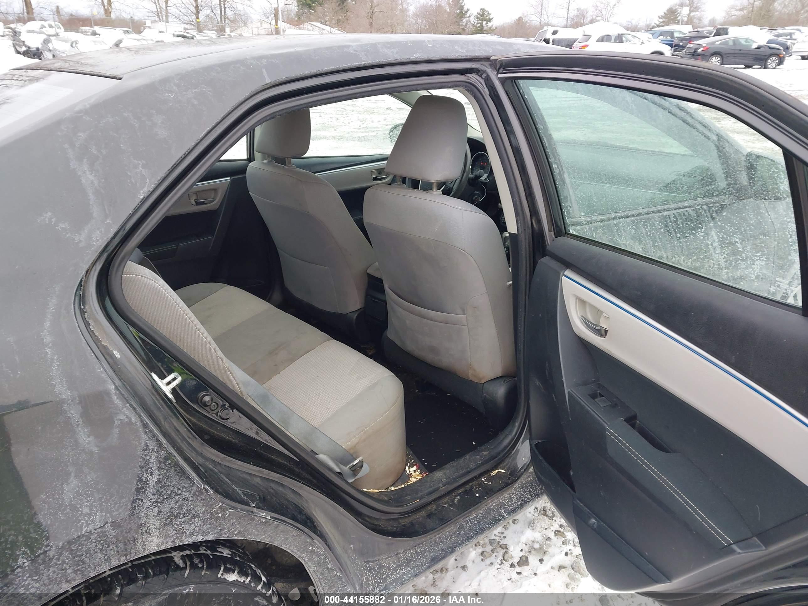 TOYOTA COROLLA image 8