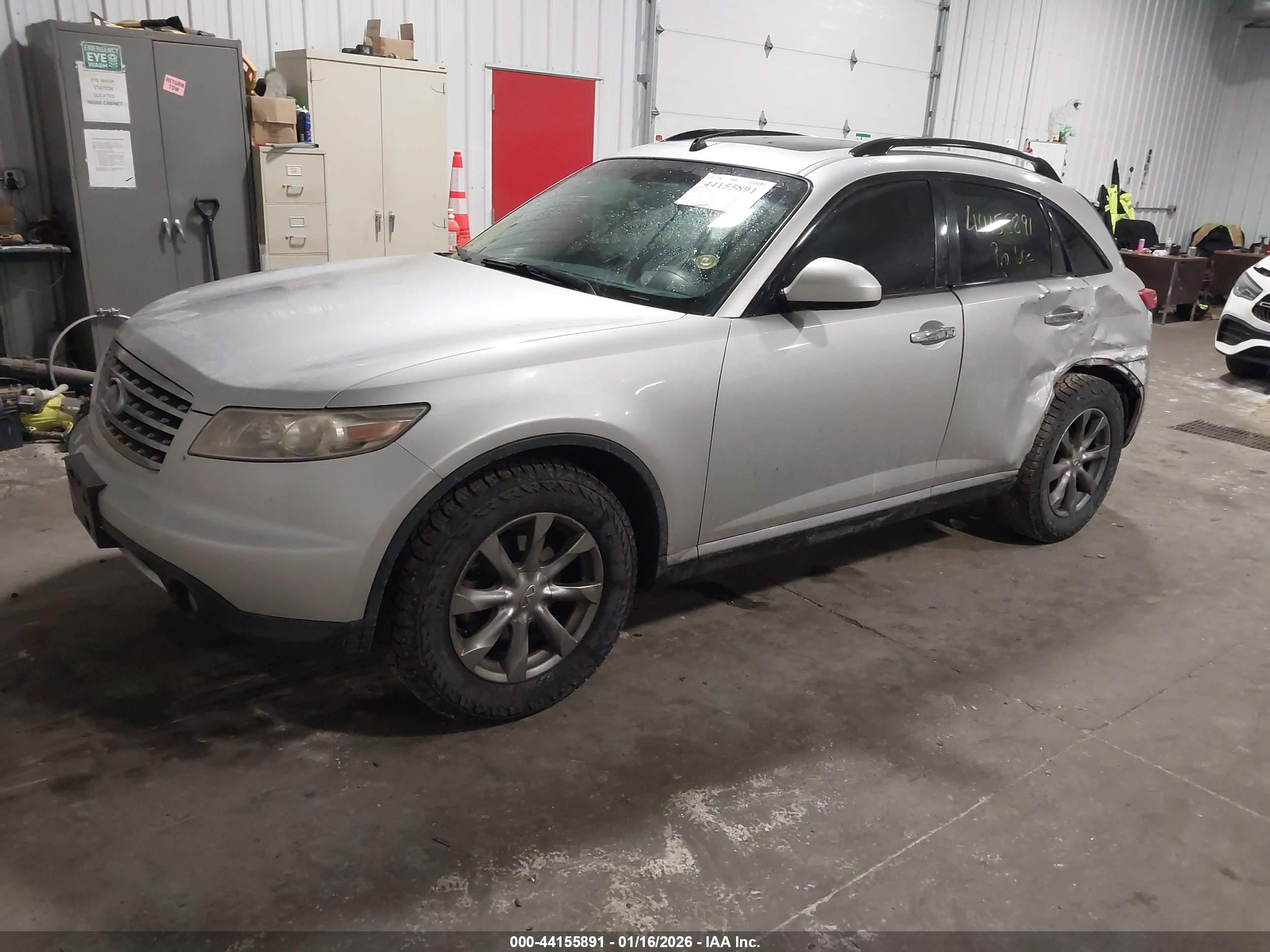 INFINITI FX35 image 2
