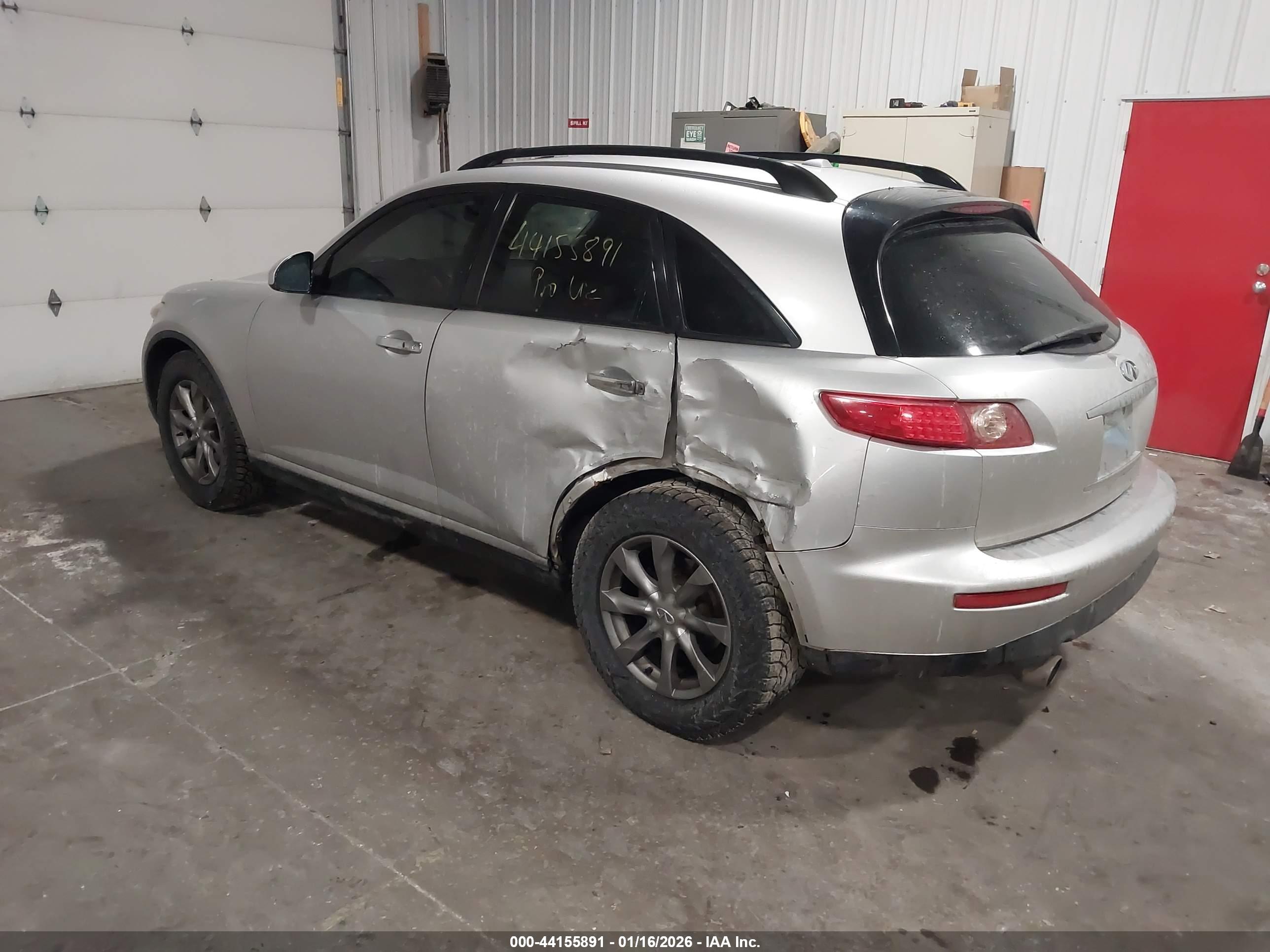 INFINITI FX35 image 3