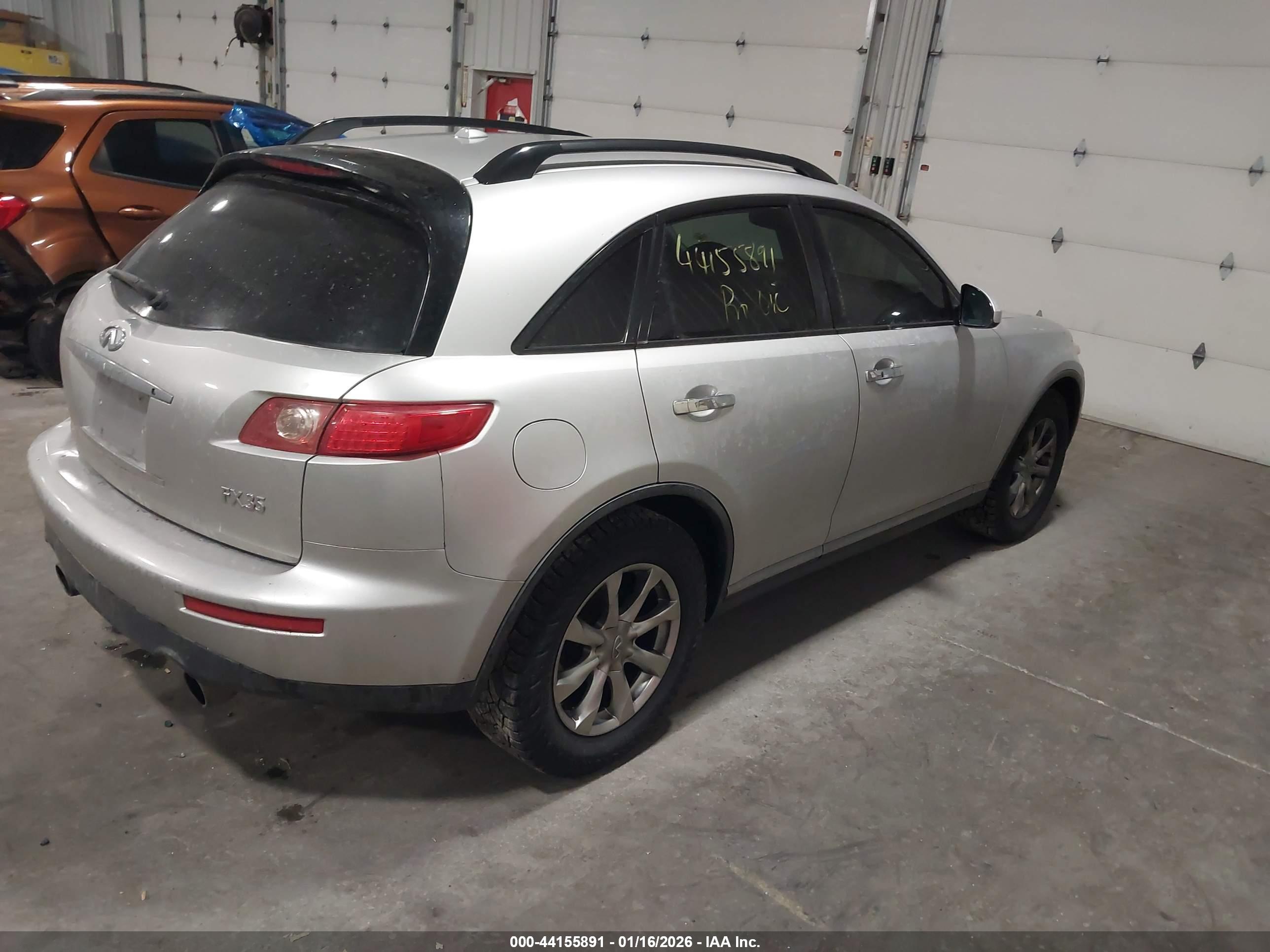 INFINITI FX35 image 4