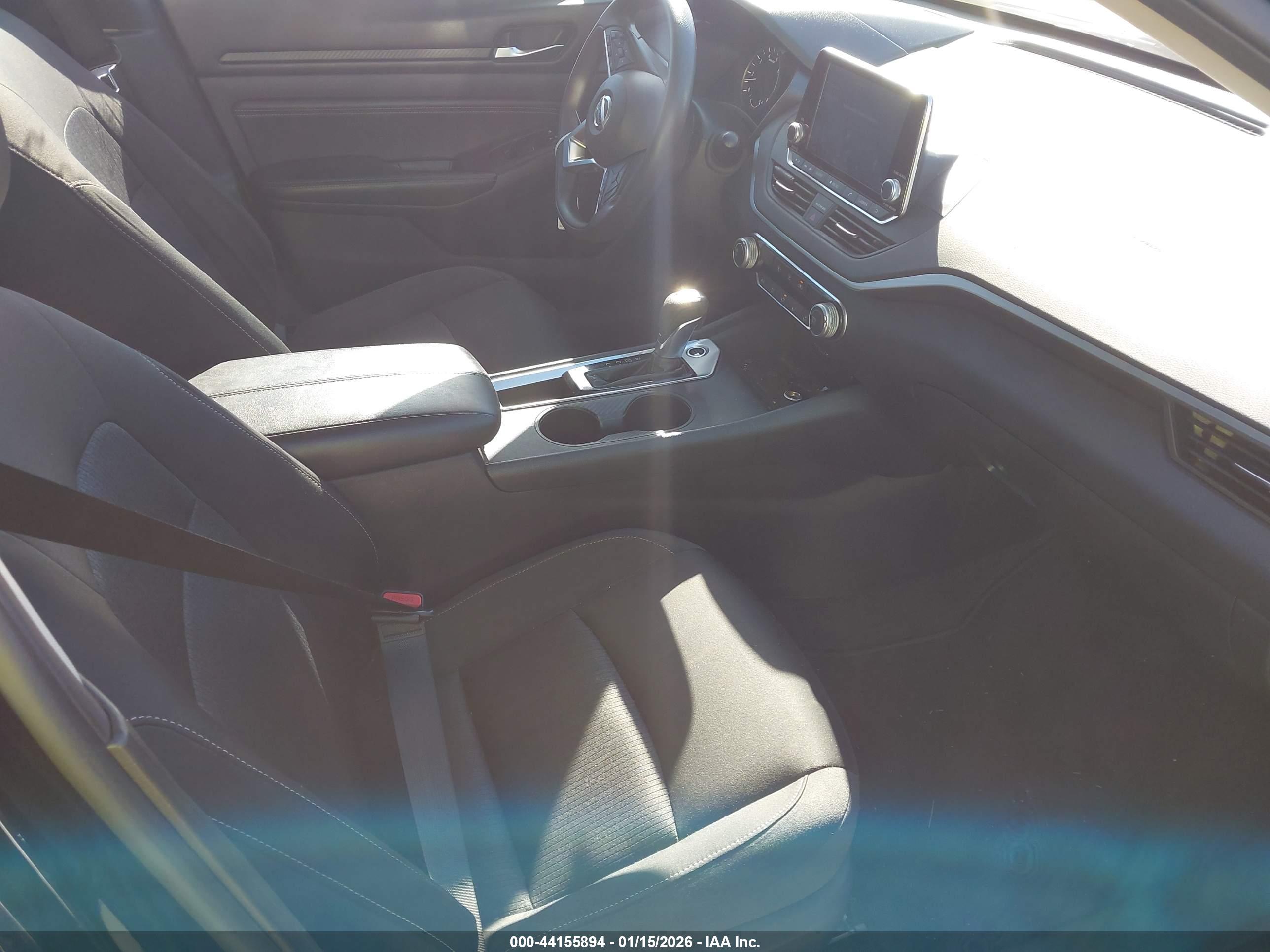 NISSAN ALTIMA image 5