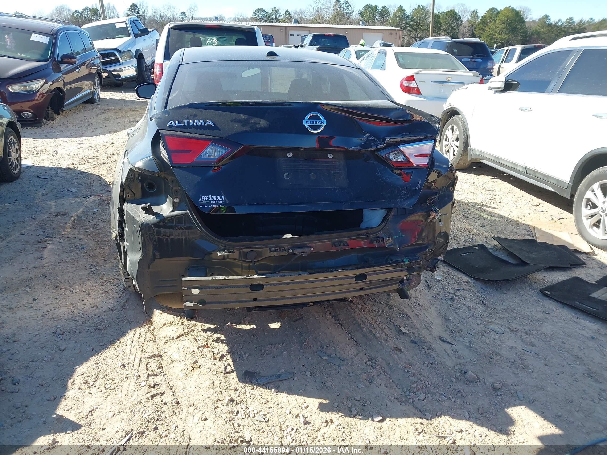 NISSAN ALTIMA image 6
