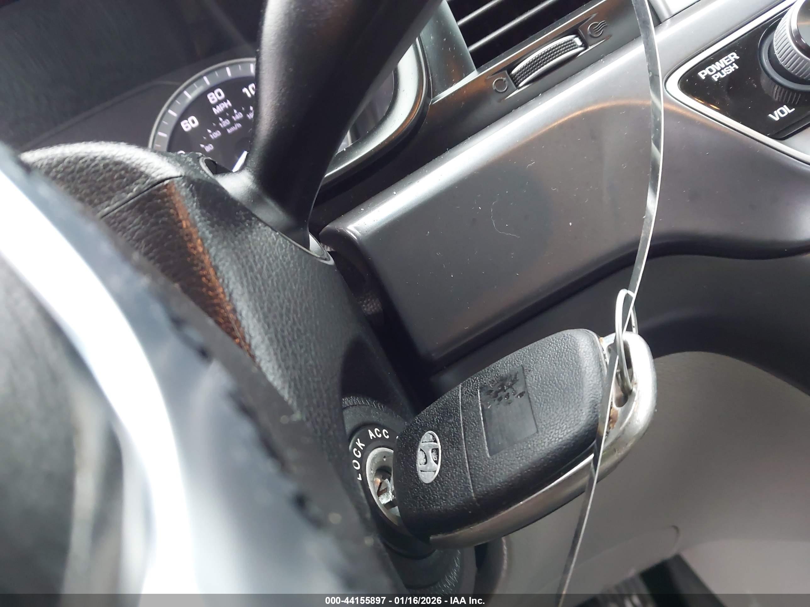 HYUNDAI SONATA image 11